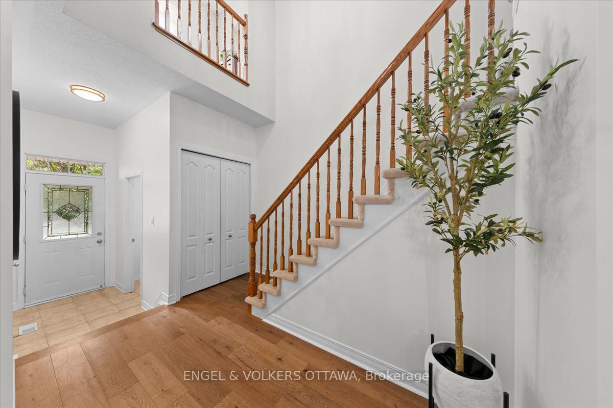 173 Hornchurch Lane, Barrhaven, ON K2J 0J9 photo 3