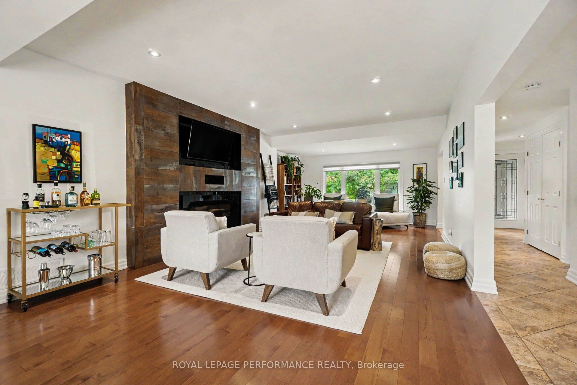 2061 Cabot Street, Alta Vista and Area, ON K1H 6J7 photo 4