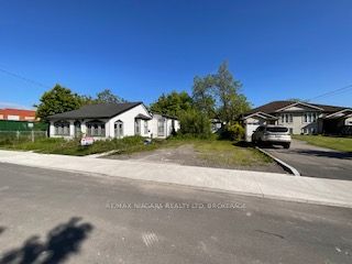 18 Phelps Street, St. Catharines, ON L2P 2H4 photo 3