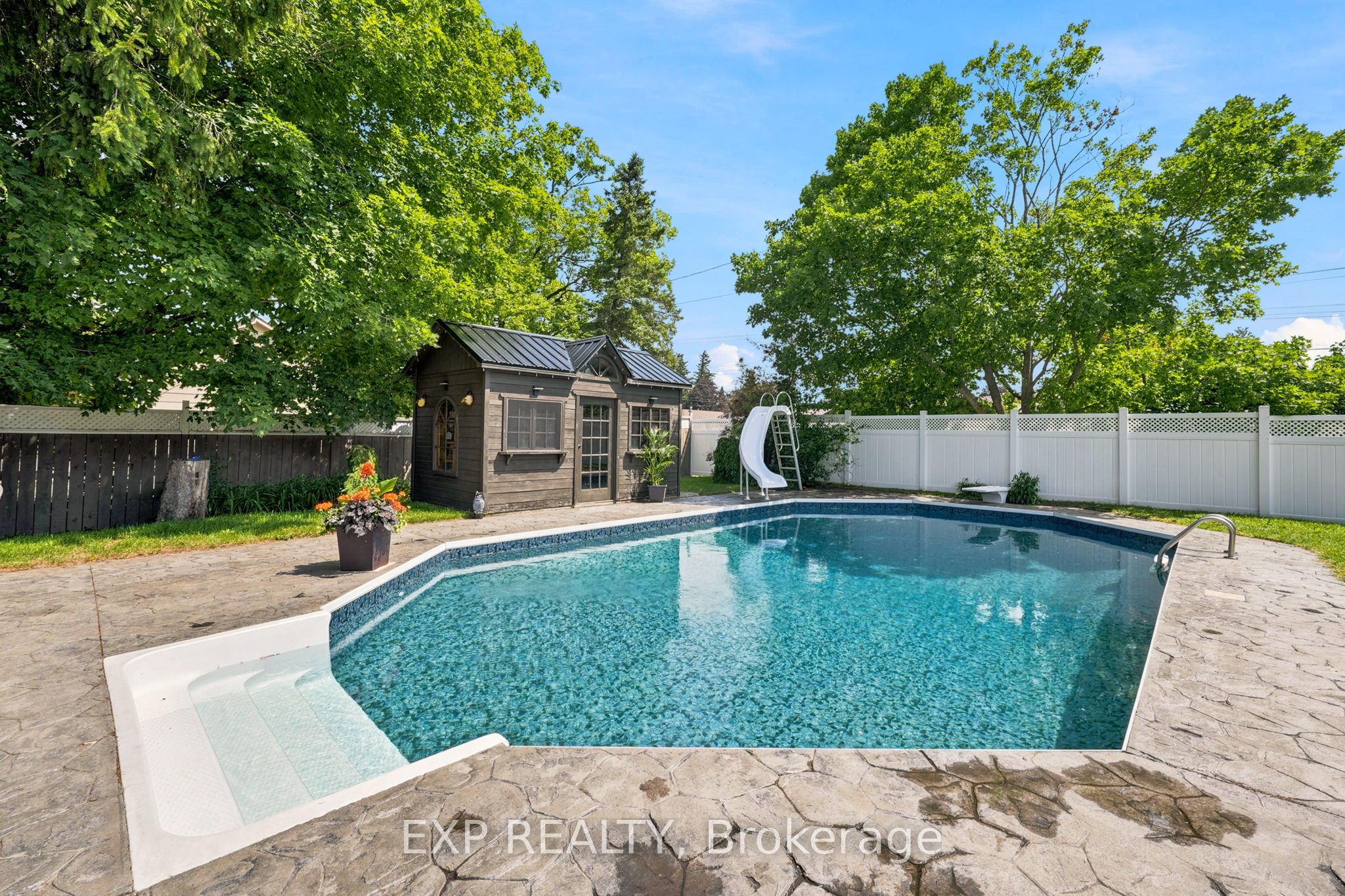 4 Flora Street, Kawartha Lakes, ON K0M 2M0 photo 2