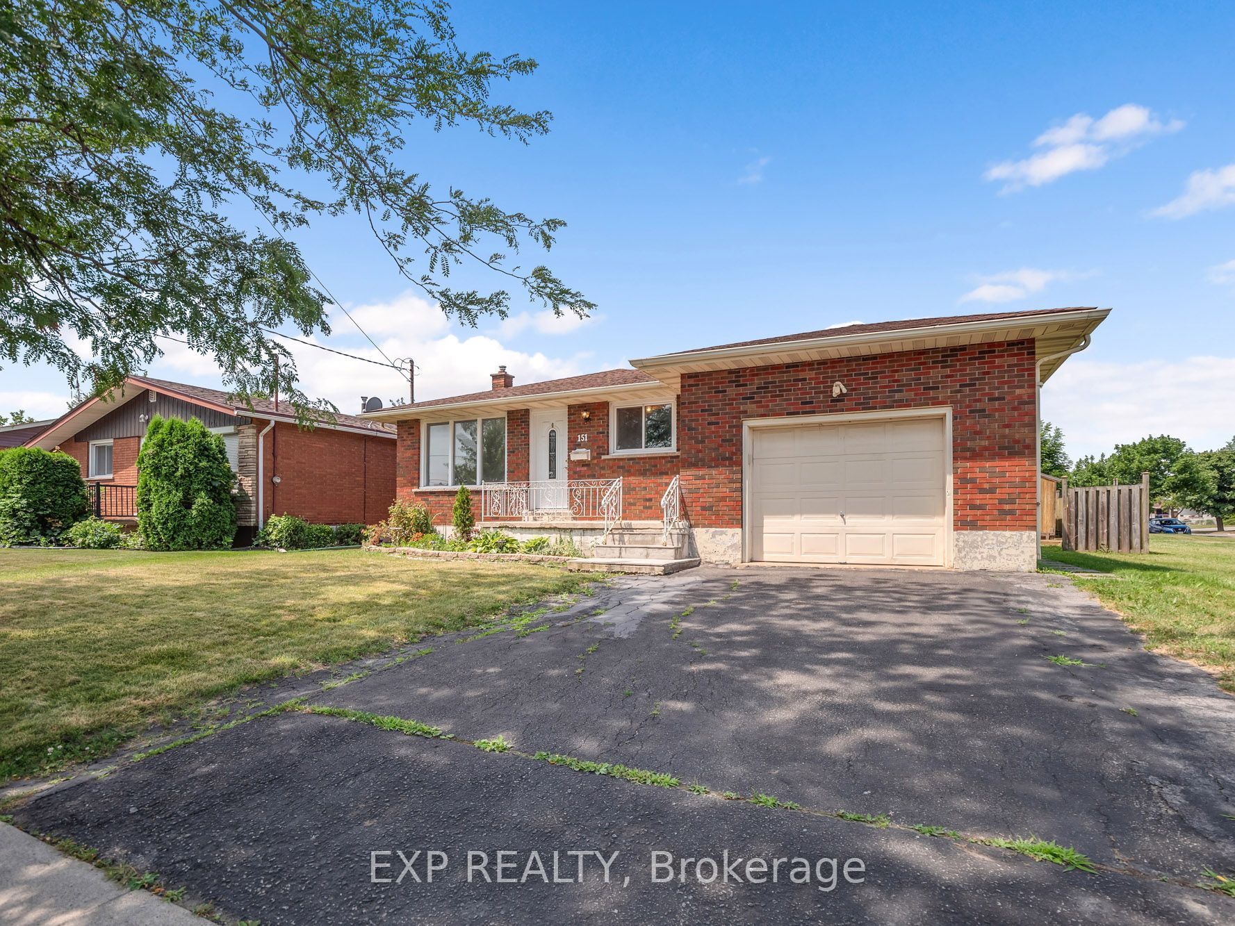 151 Wellington Street, Welland, ON L3B 1B4 photo 2