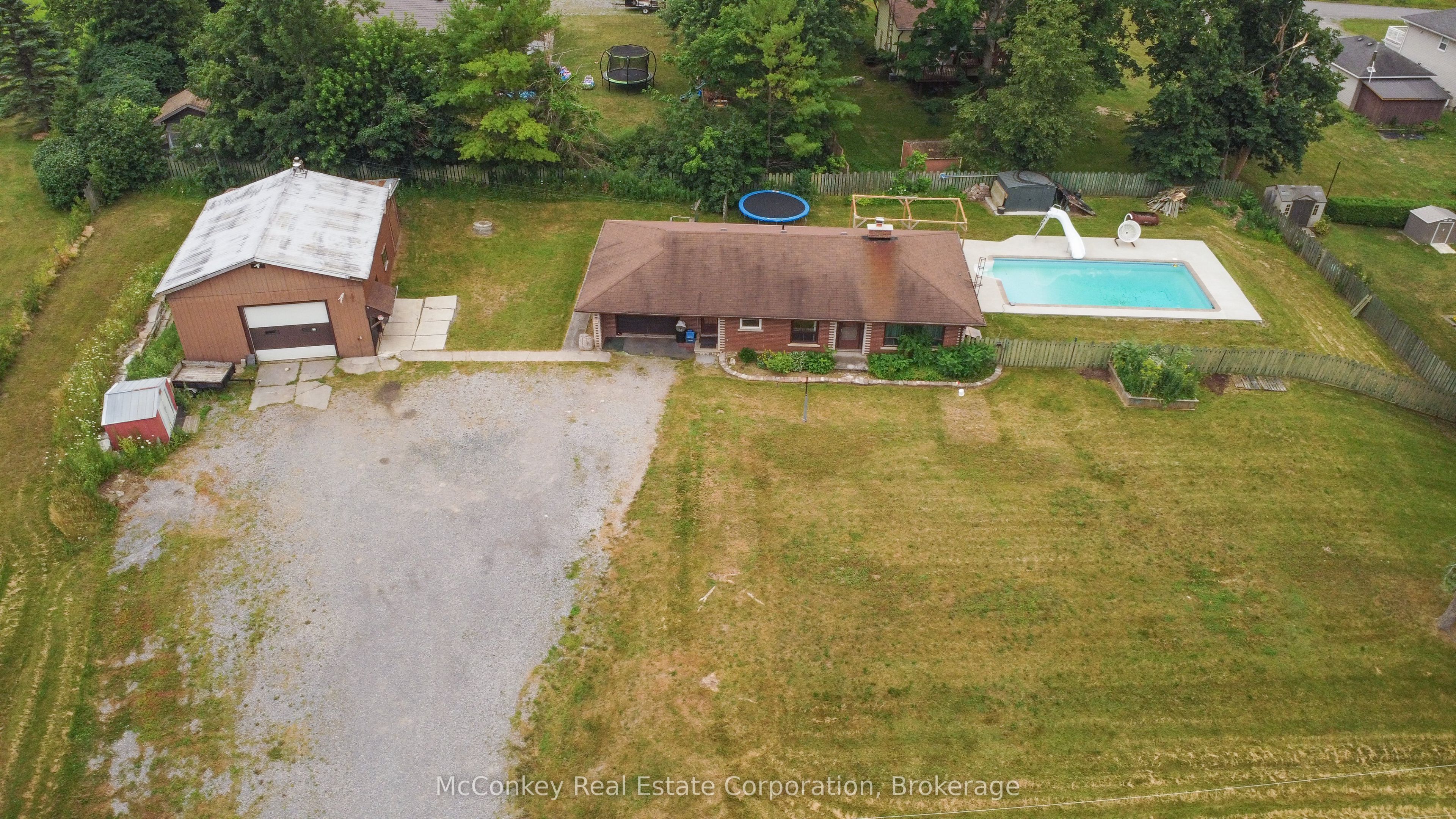 129 Clifford Road, Douro-Dummer, ON K0L 3A0 photo 2