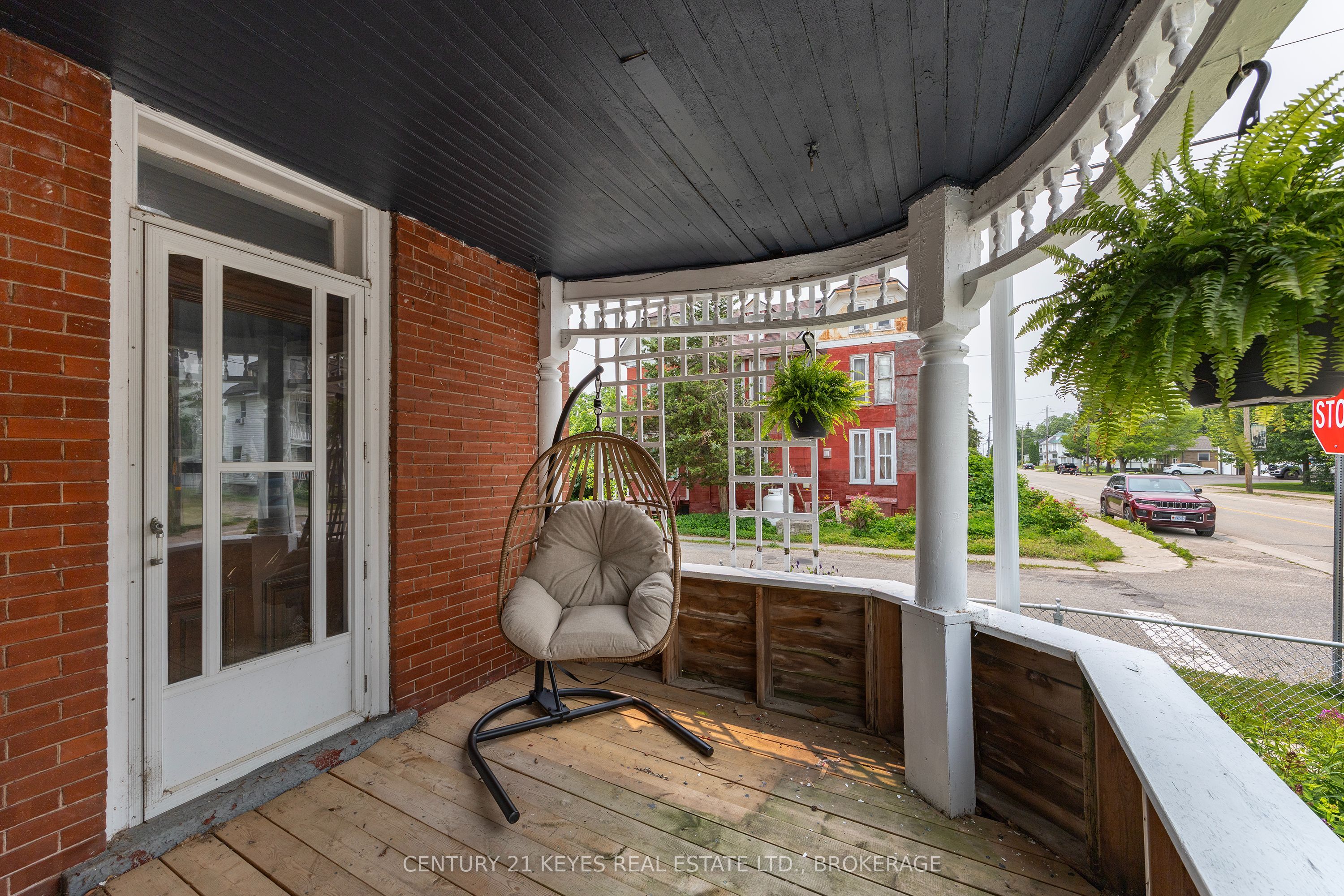 24 King St West Street W, Lansdowne Village, ON K0E 1L0 photo 4