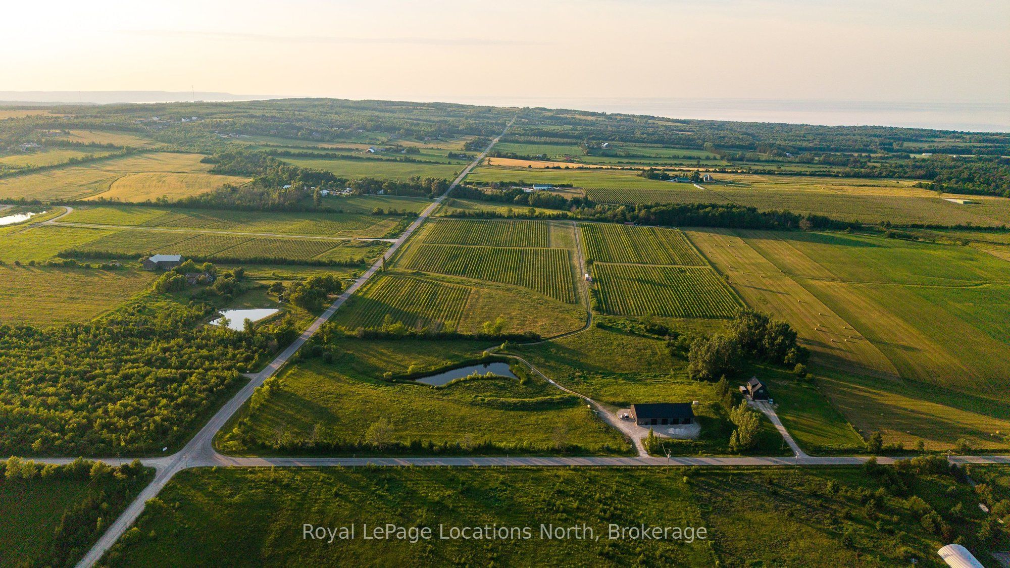 357065 The Blue Mountains Meaford Townline Road, Blue Mountains, ON N0H 2P0 photo 3