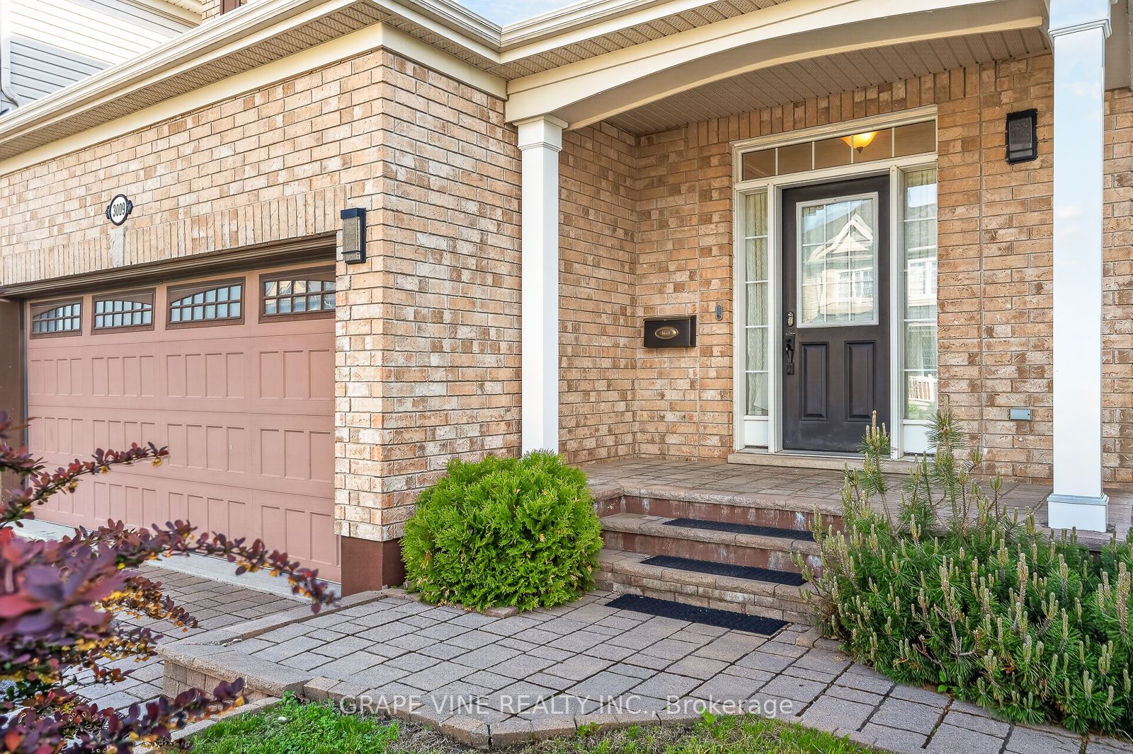 3009 FRESHWATER Way, Barrhaven, ON K2J 5J8 photo 3