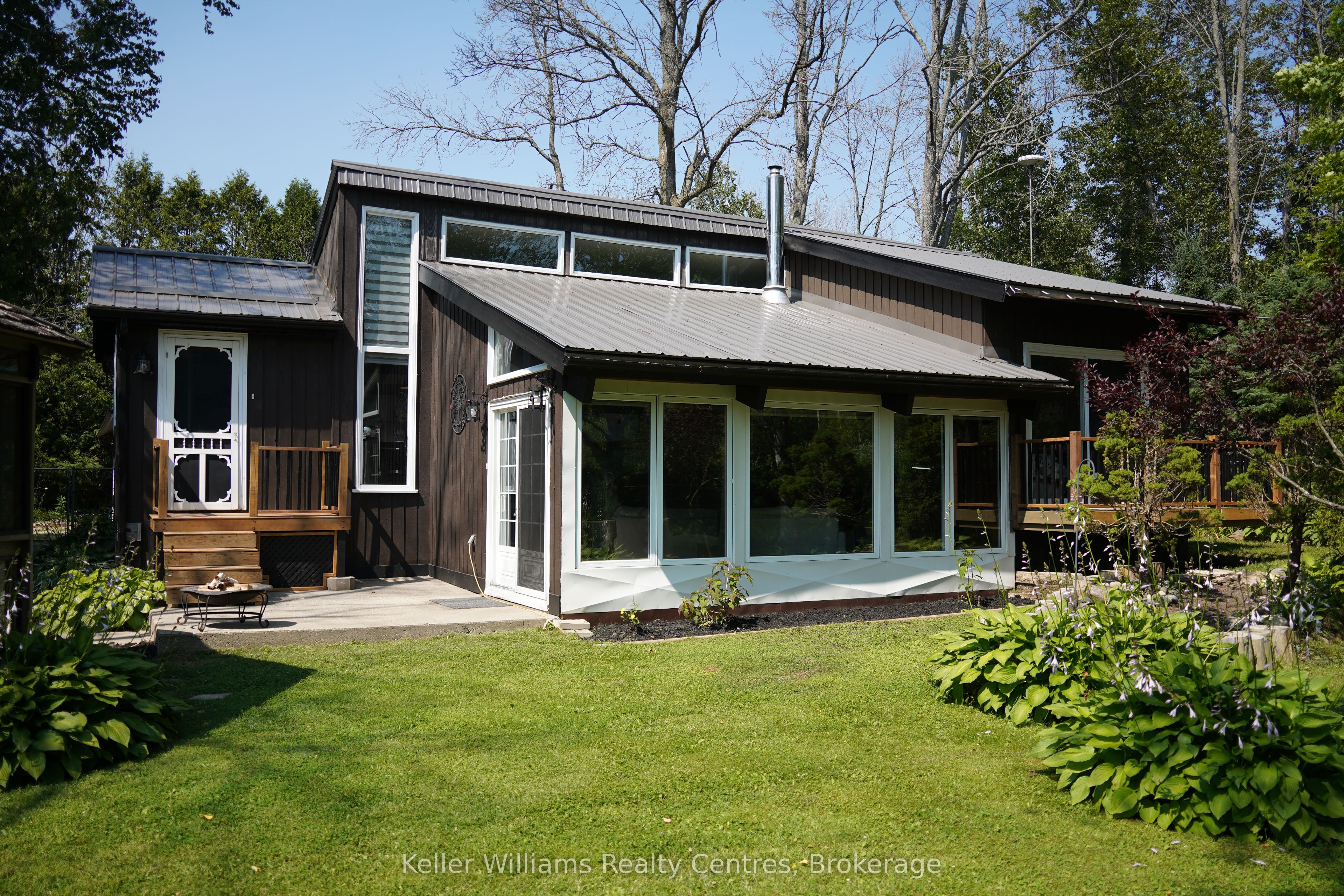 3 Cardinal Avenue, South Bruce Peninsula, ON N0H 2T0