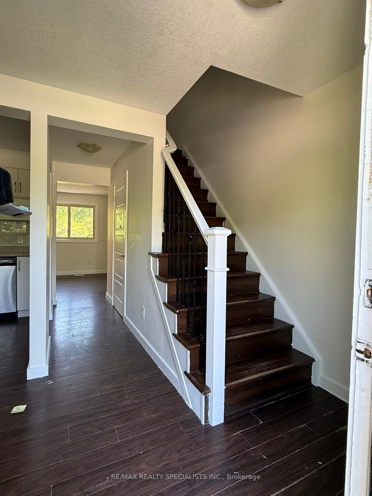 15 Scenic Drive 9, Kitchener, ON N2A 2P5 photo 4