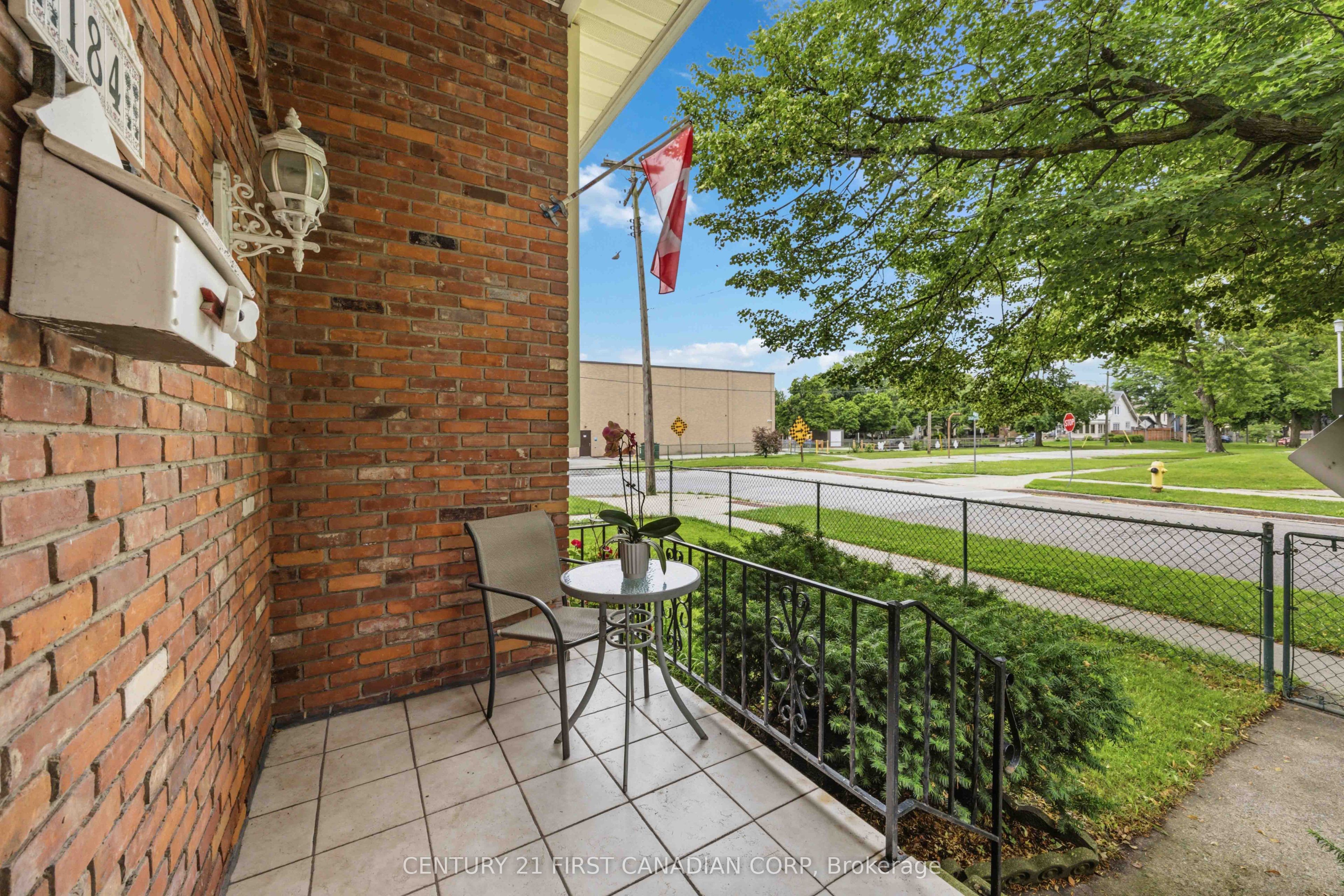 184 Durand Street, Sarnia, ON N7T 5A3 photo 5