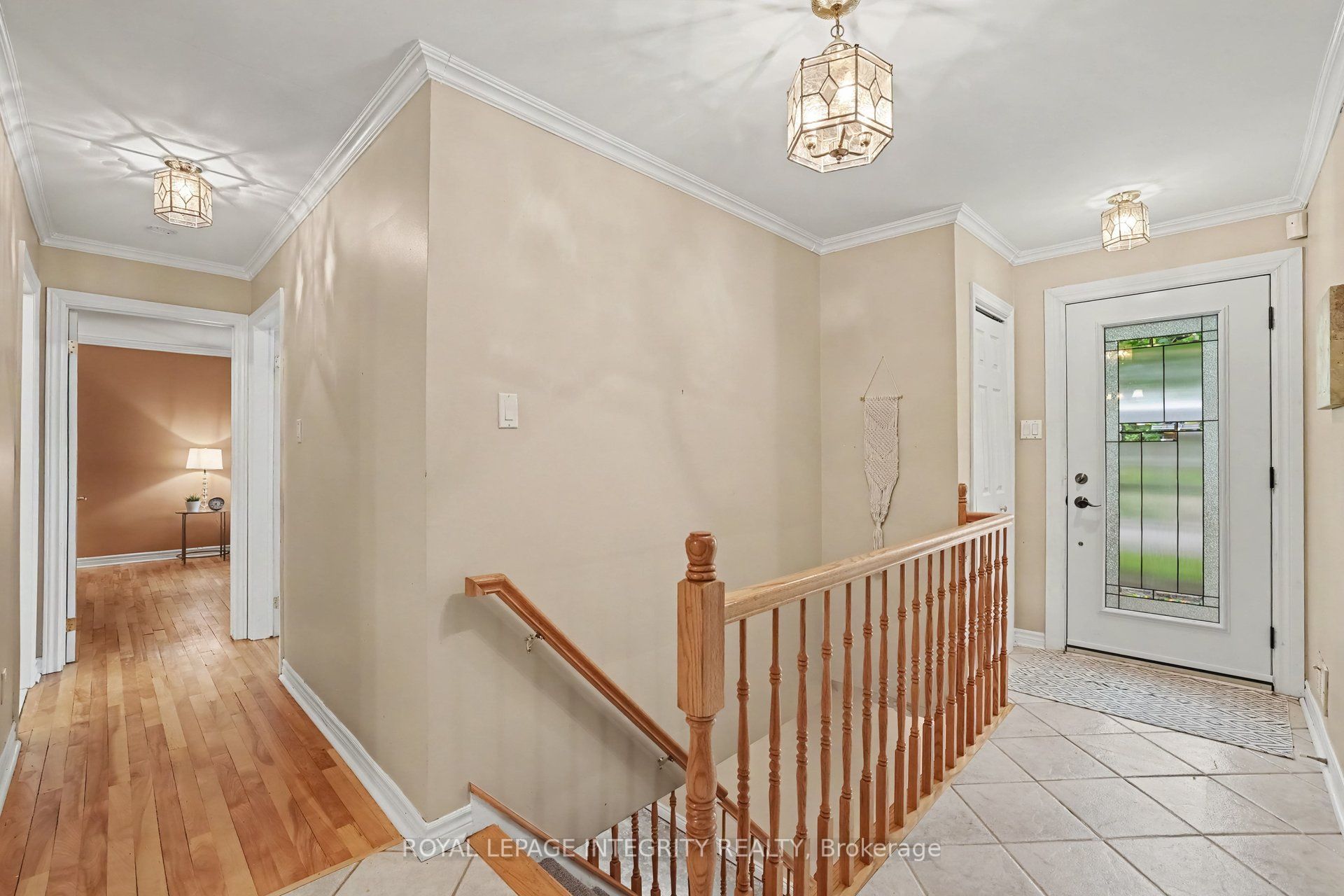2076 Niagara Drive, Alta Vista and Area, ON K1H 6H1 photo 5