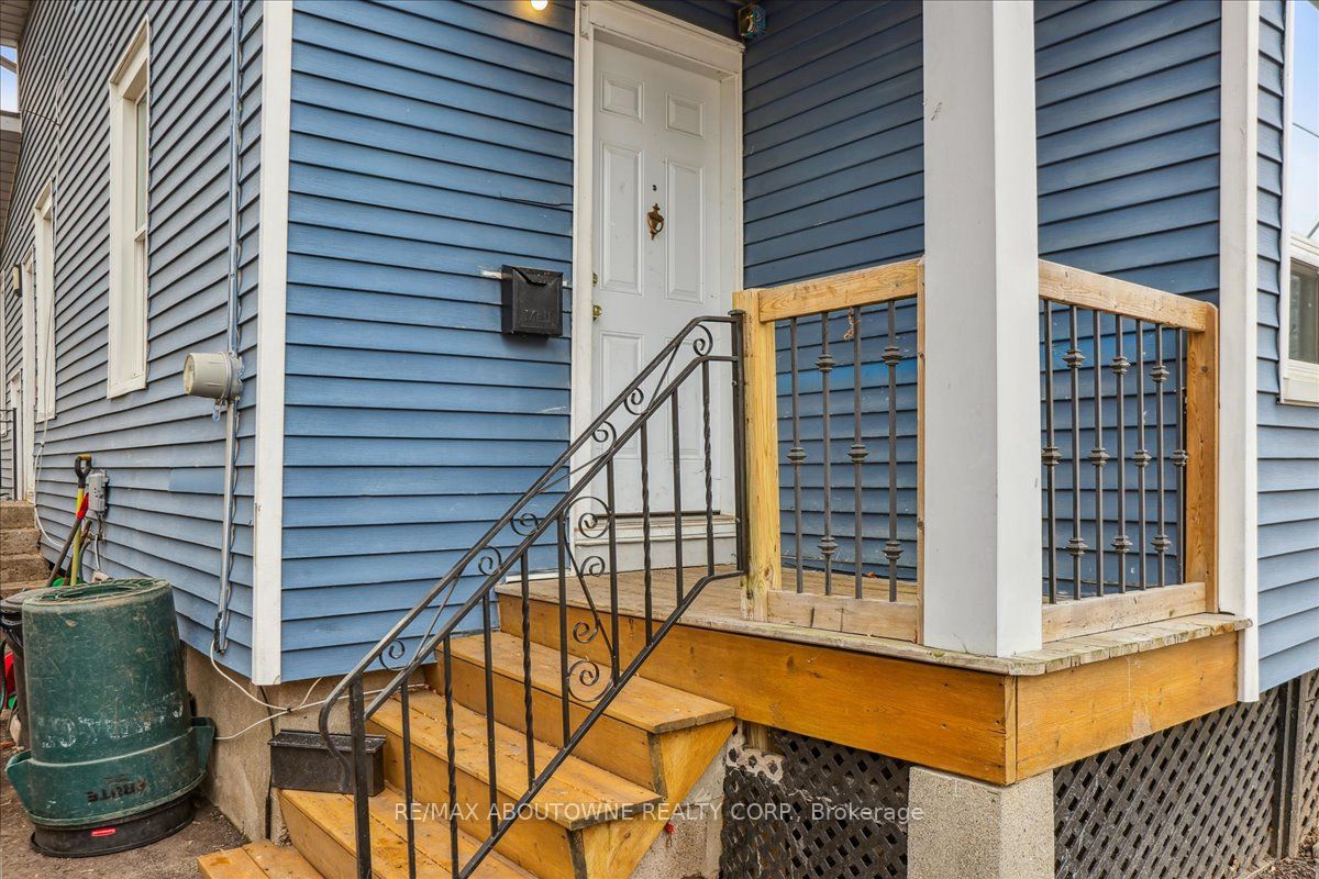 18 Linwood Street, St. Catharines, ON L2R 1H3 photo 4