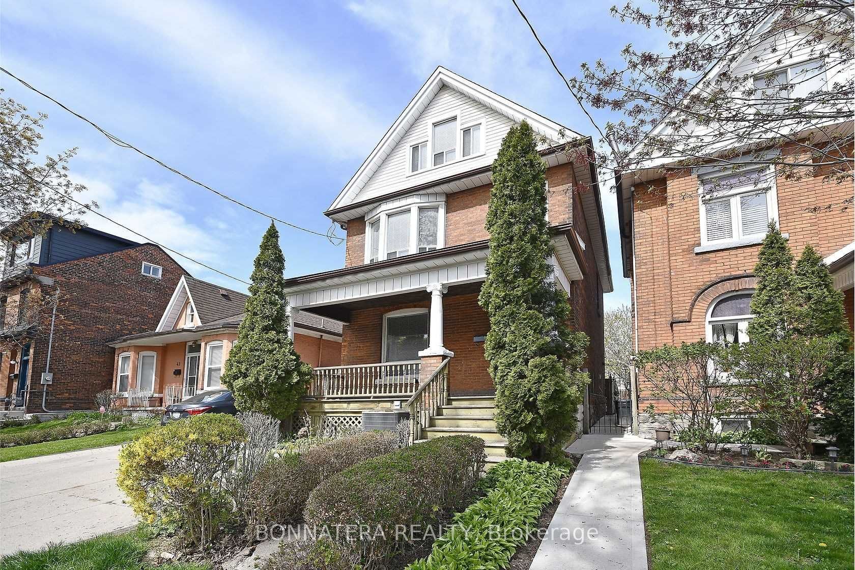 47 Emerald Street N (Main), Hamilton, ON L8L 5K2