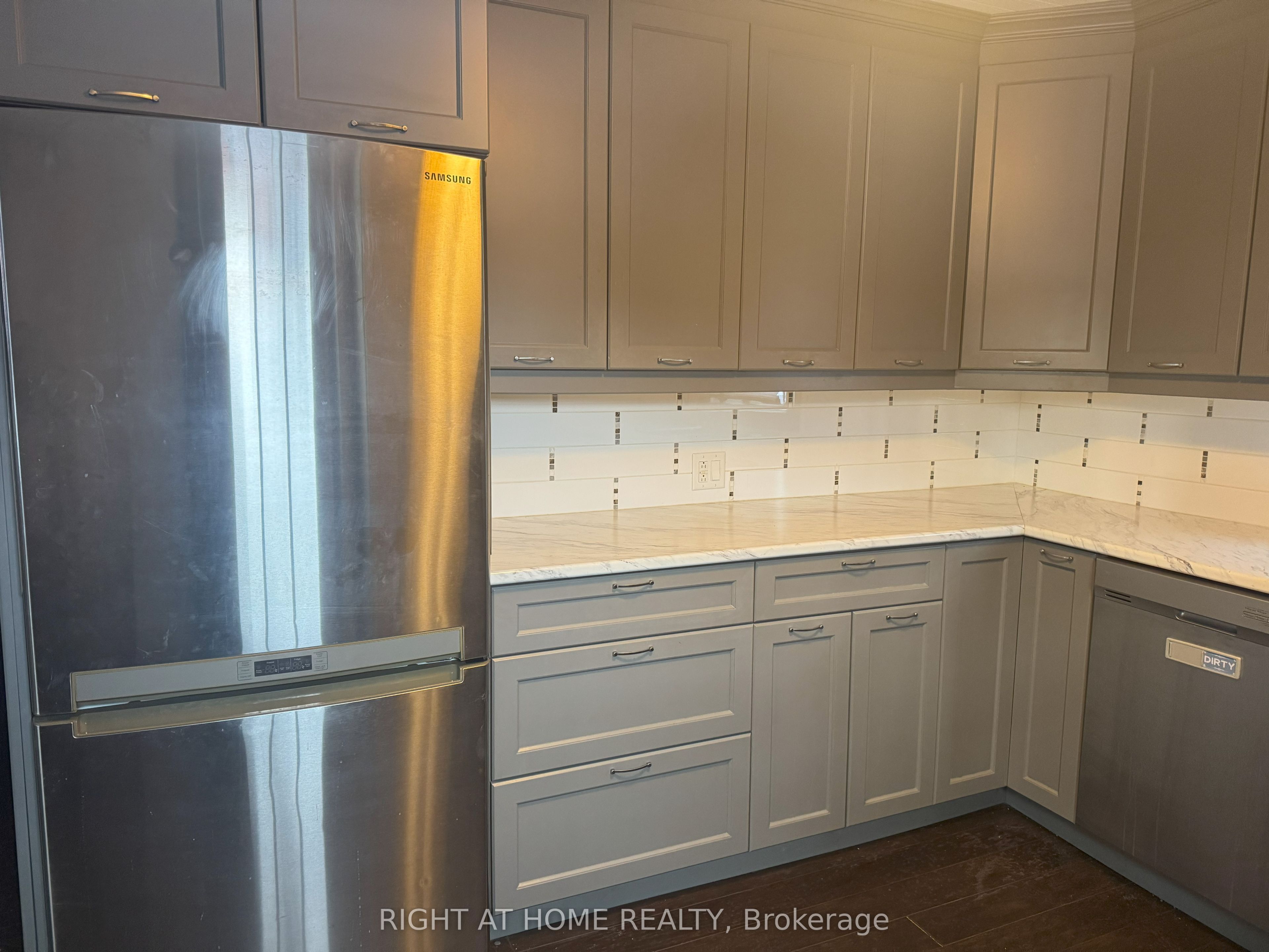 144 Baseline Road W, London South, ON N6J 1V7 photo 4