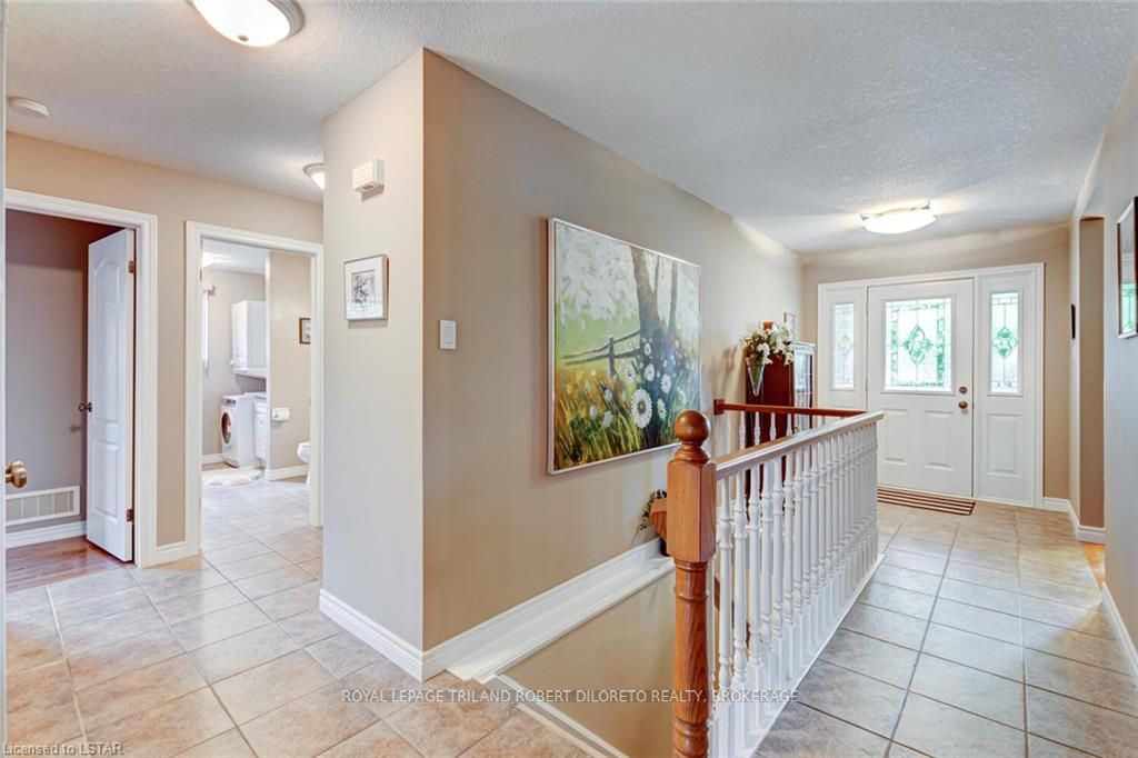 9989 OXBOW Drive, Middlesex Centre, ON N0L 1R0 photo 5