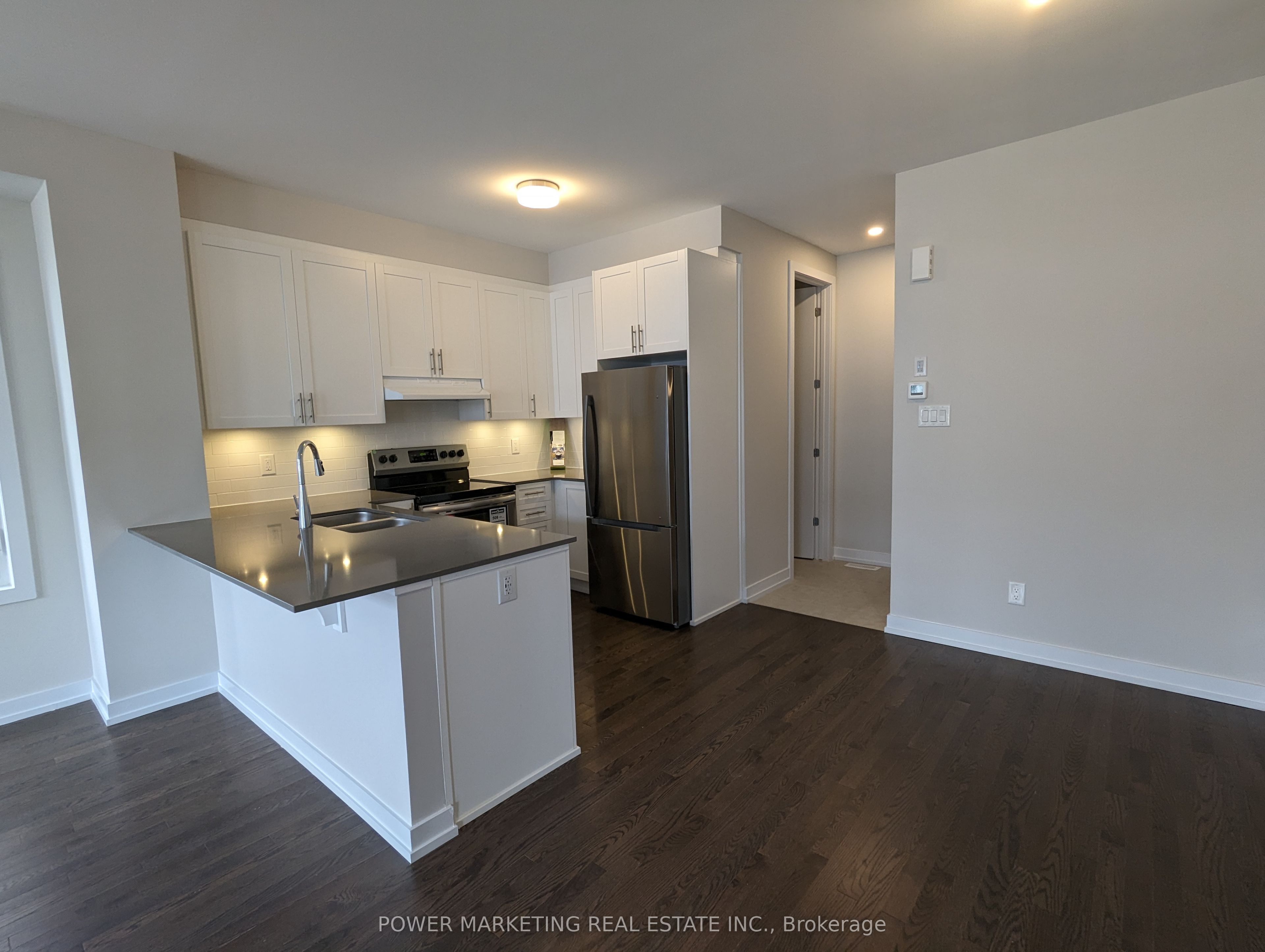 35 Chasing Grove, Stittsville - Munster - Richmond, ON K0A 2Z0 photo 5