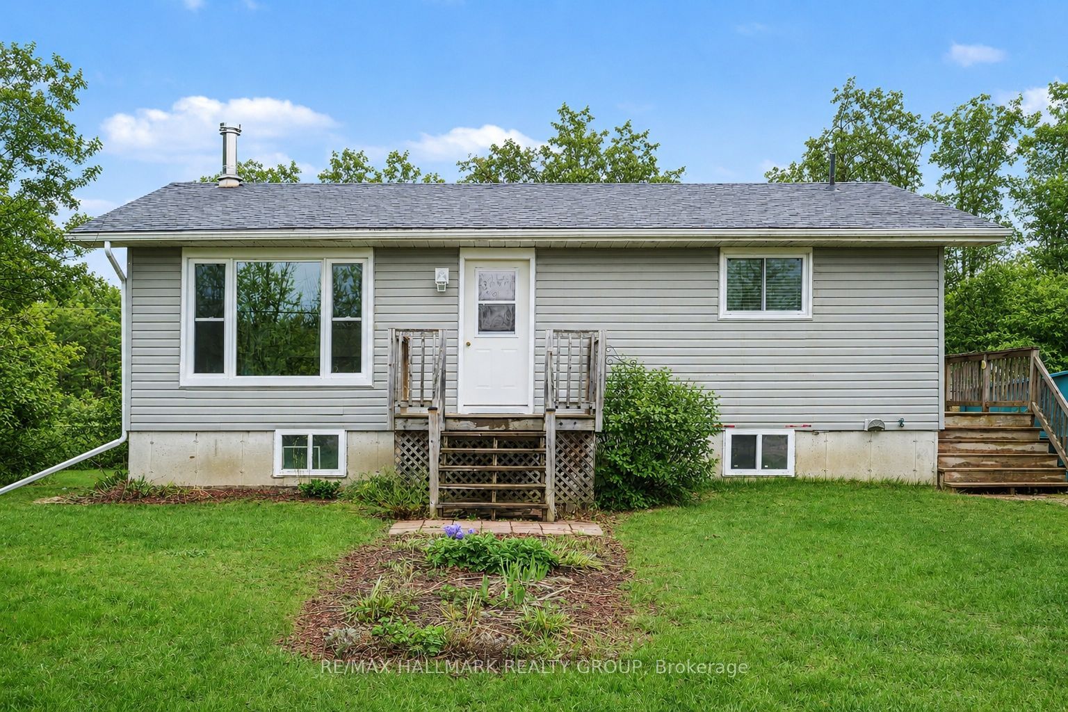551 Anglican Church Road, Tay Valley, ON K7H 3C6 photo 2