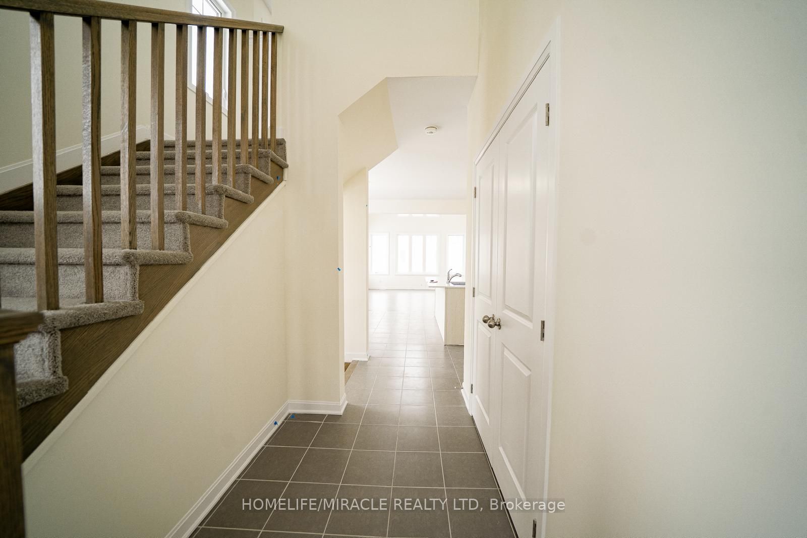 33 Country Club Drive, Loyalist, ON K0H 1G0 photo 3