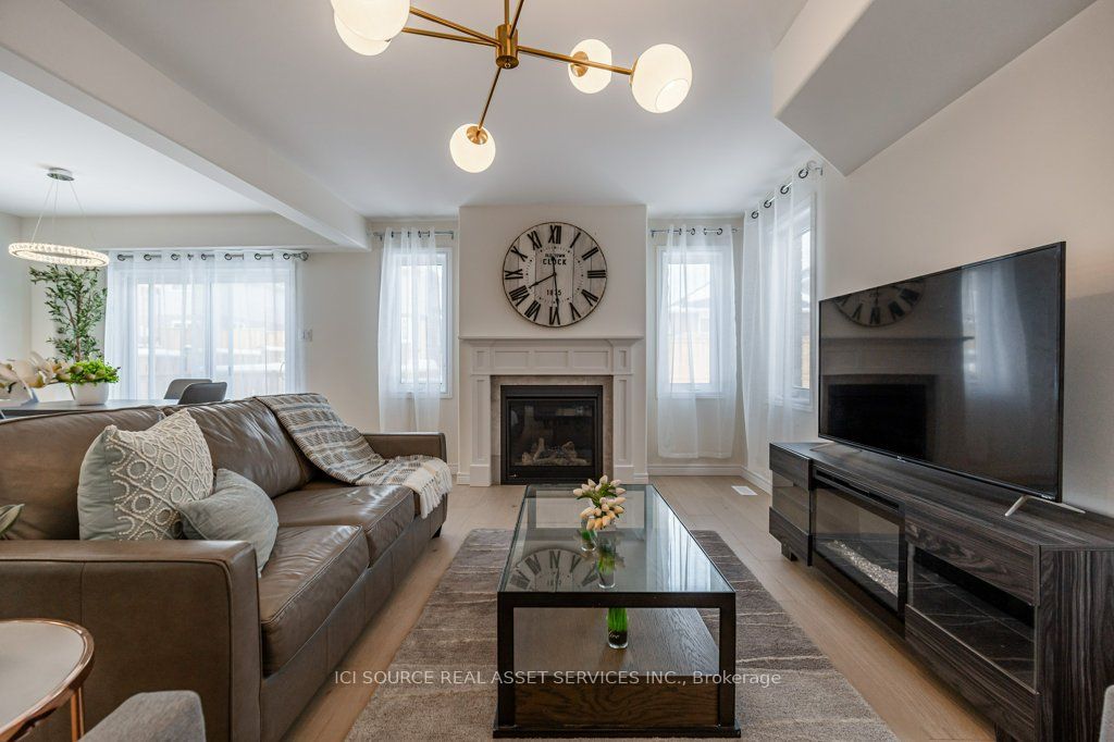 212 O'Neil Street, Peterborough, ON K9K 0H5