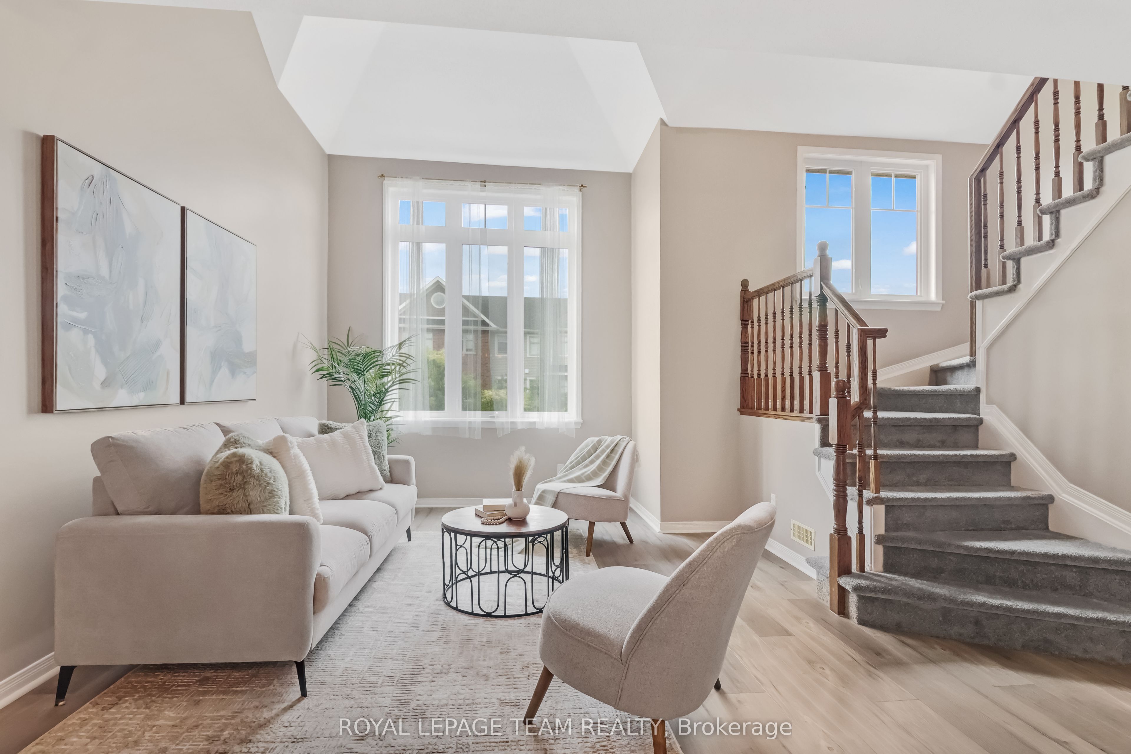 280 Keltie Private, Barrhaven, ON K2J 0A4 photo 5