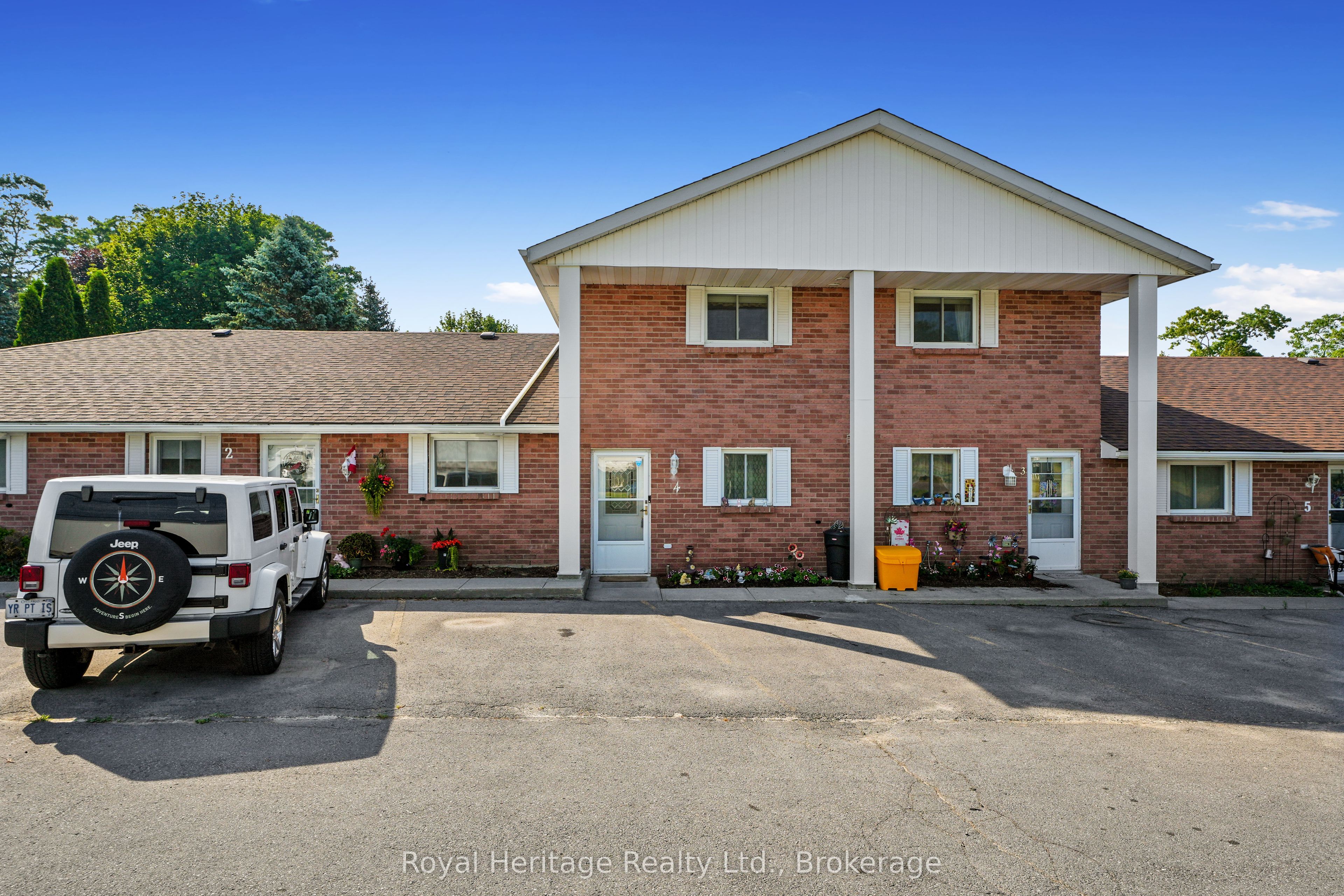97 Dundas Street 4, Brighton, ON K0K 1H0