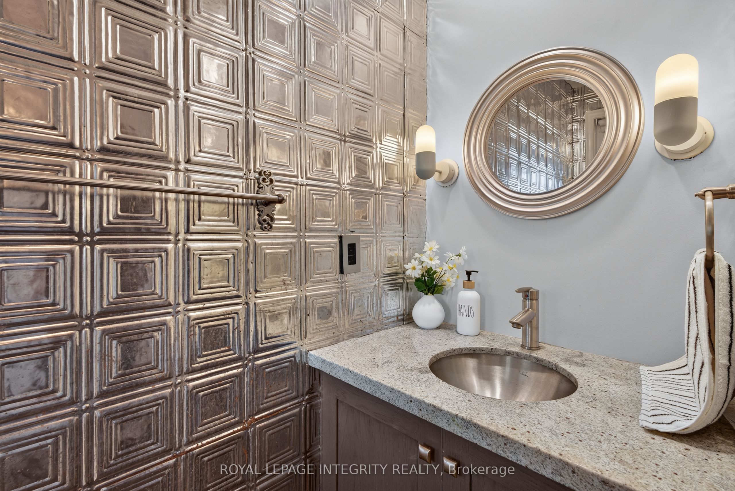 640 Kilbirnie Drive, Barrhaven, ON K2J 0G7 photo 4