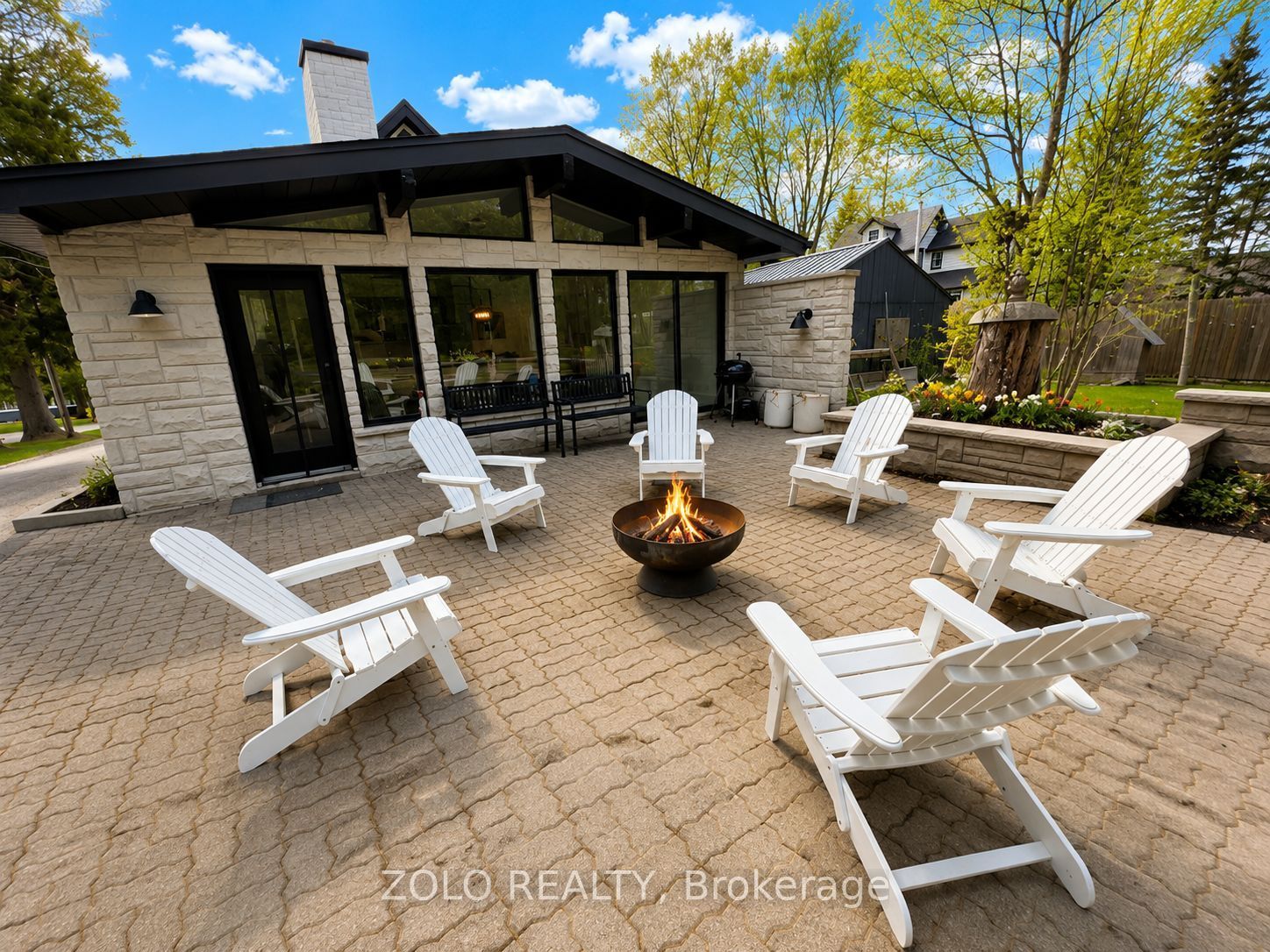 64 Joseph Street, Muskoka Lakes, ON P0B 1J0