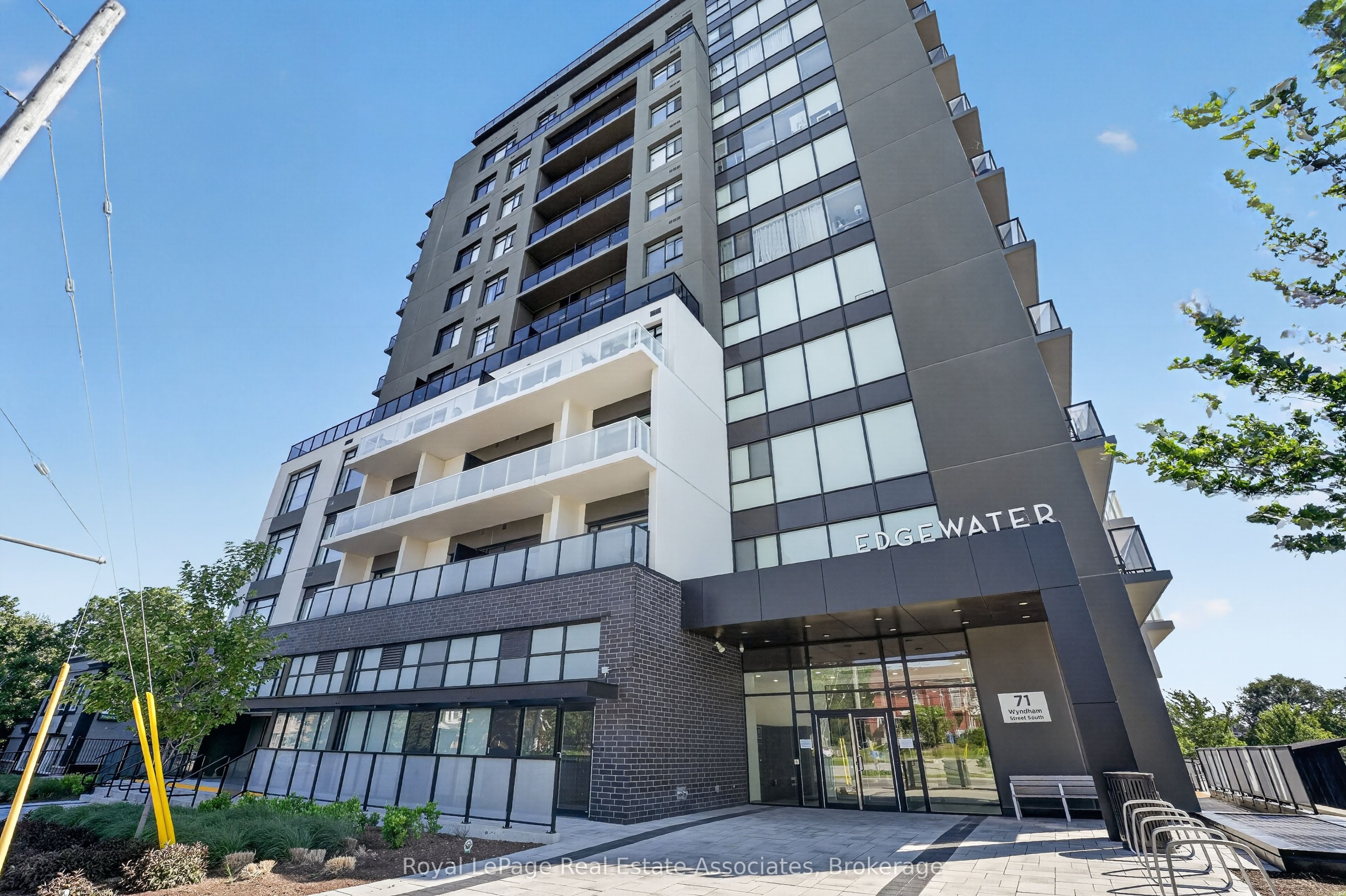 71 Wyndham Street S 612, Guelph, ON N1E 0T7