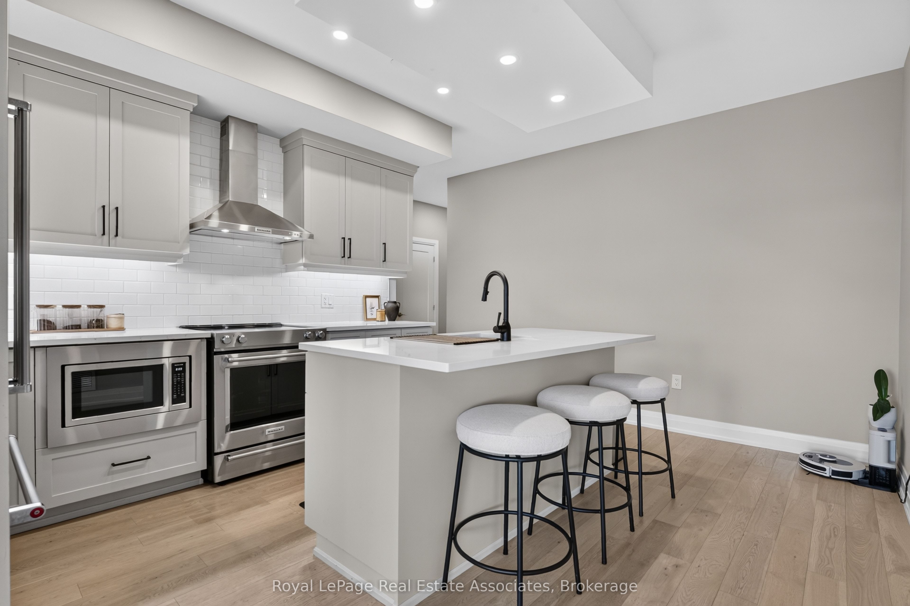 71 Wyndham Street S 612, Guelph, ON N1E 0T7 photo 5
