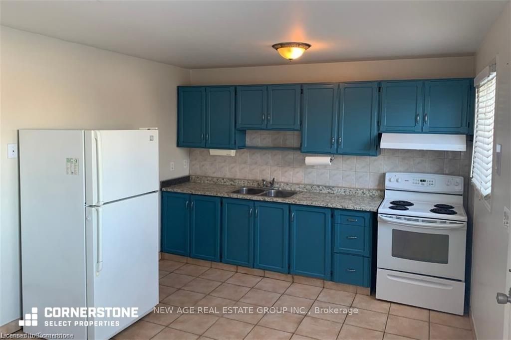 40 SUMMERCREST Drive E 3, Hamilton, ON L8K 6M5 photo 4