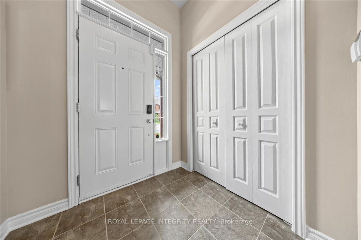 1433 Comfrey Crescent, Orleans - Cumberland and Area, ON K4A 0L8 photo 4