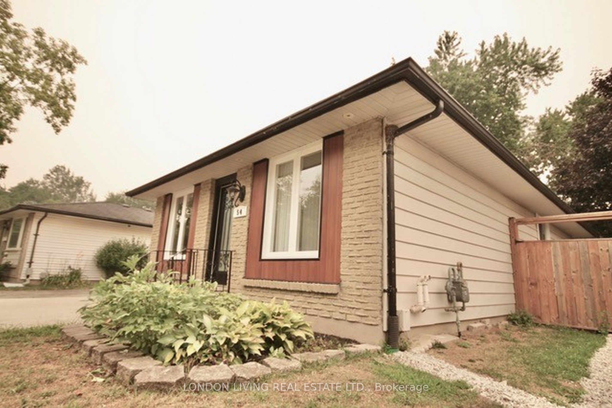 54 Nicholas Crescent, London South, ON N6E 2E9 photo 3