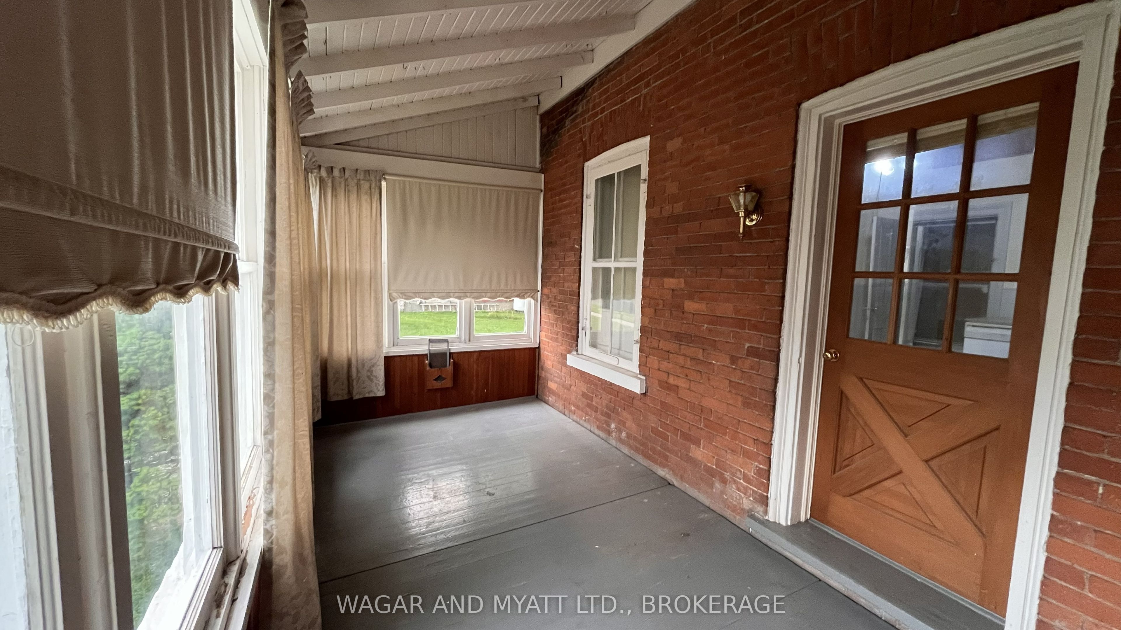 226 CAMDEN Road, Greater Napanee, ON K7R 1E3 photo 3
