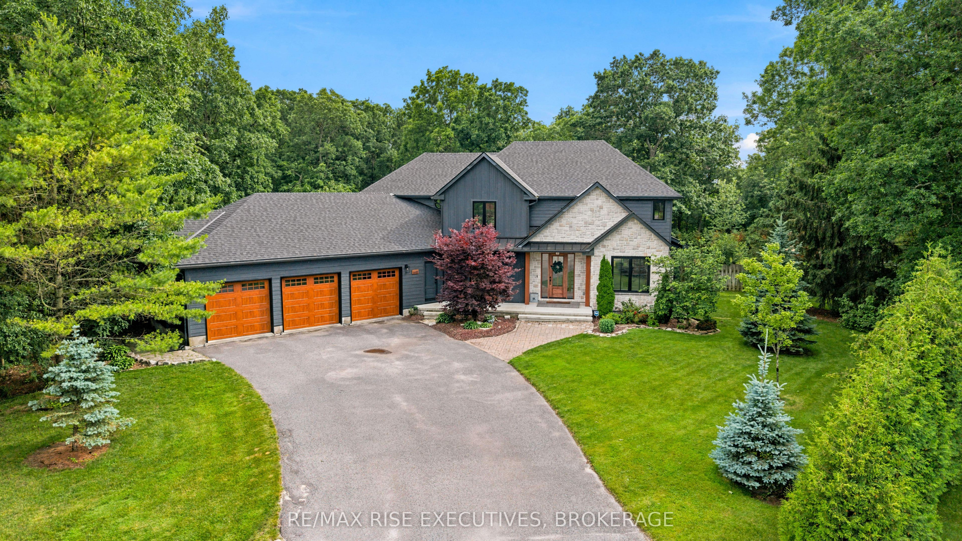 648 Woodland Place SE, Kingston, ON K7L 4V1 photo 2