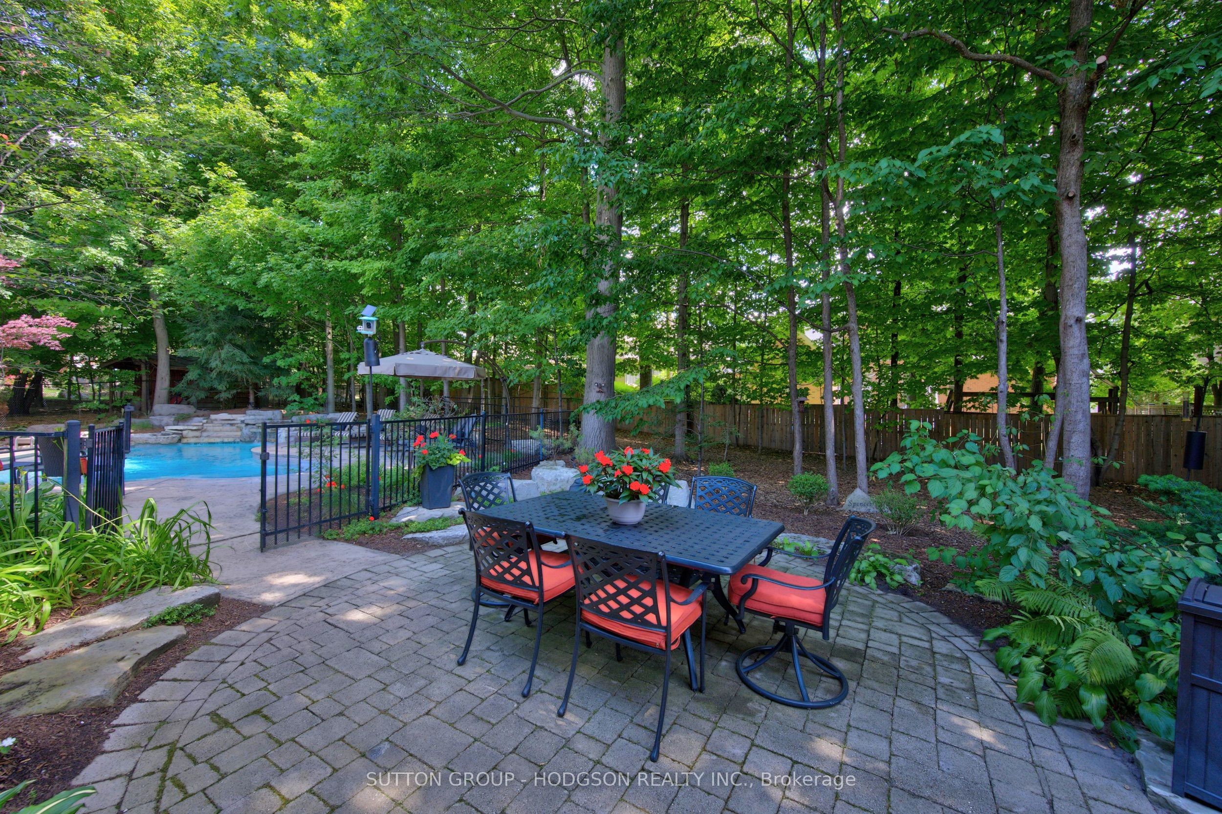 656 Robertson Place, London South, ON N6K 4X7 photo 3