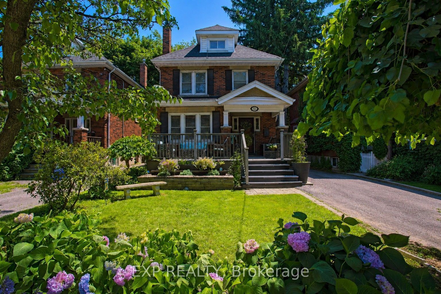 32 Dalewood Crescent, Hamilton, ON L8S 4B6 photo 2