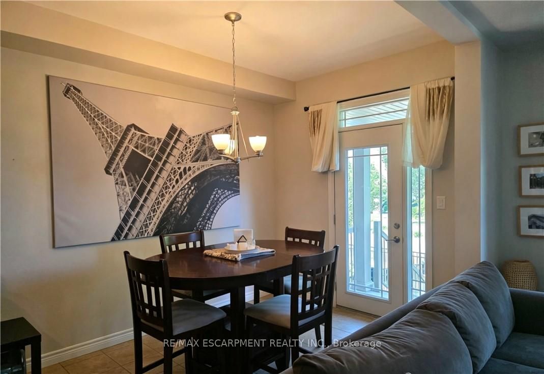 6 Chestnut Drive 9, Grimsby, ON L3M 0B6 photo 5