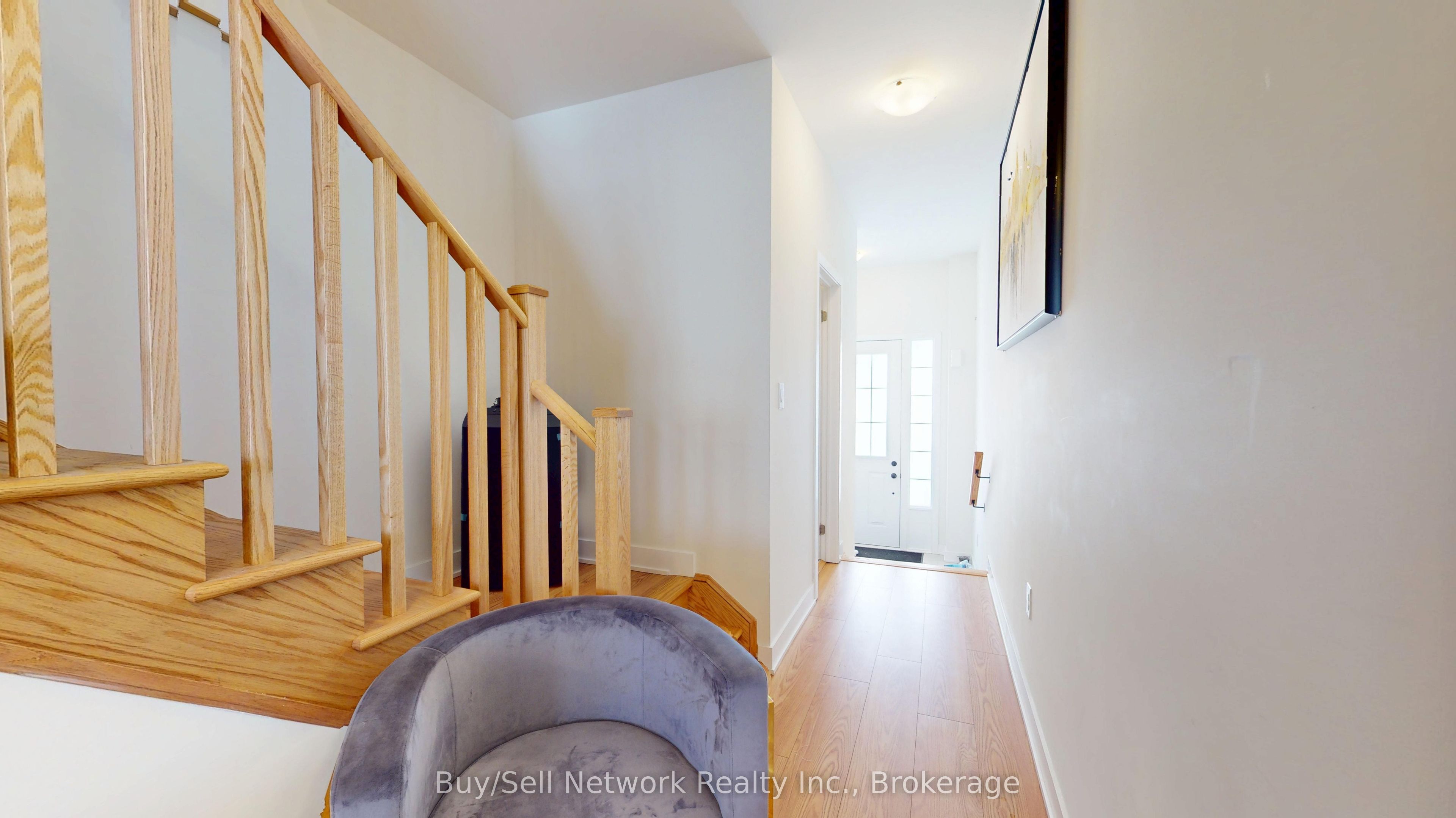 649 Pollock Grove, Peterborough, ON K9K 0J6 photo 3