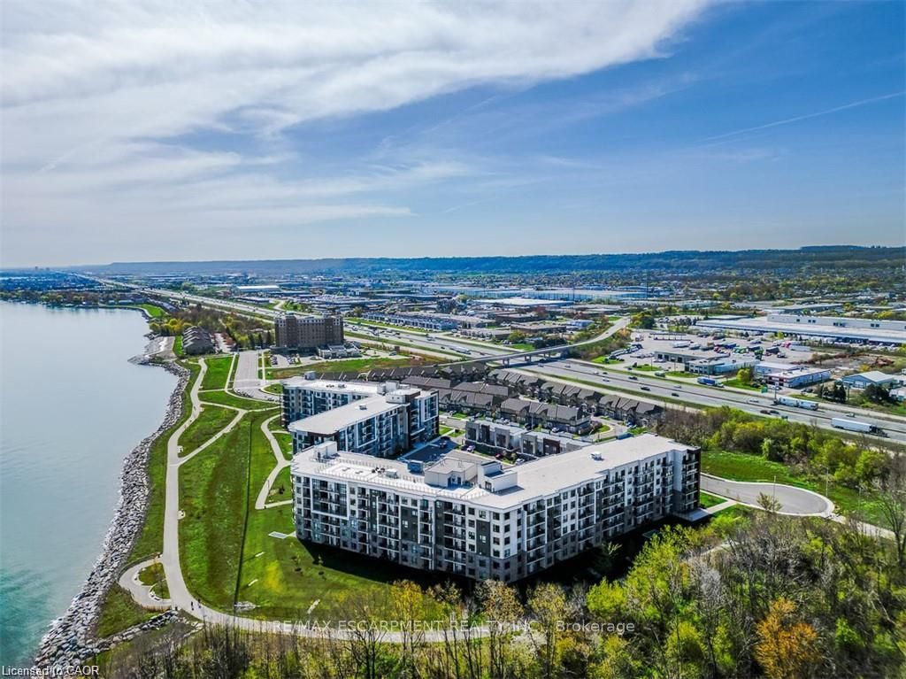 125 Shoreview Placeway 102, Hamilton, ON L8E 0K3 photo 3