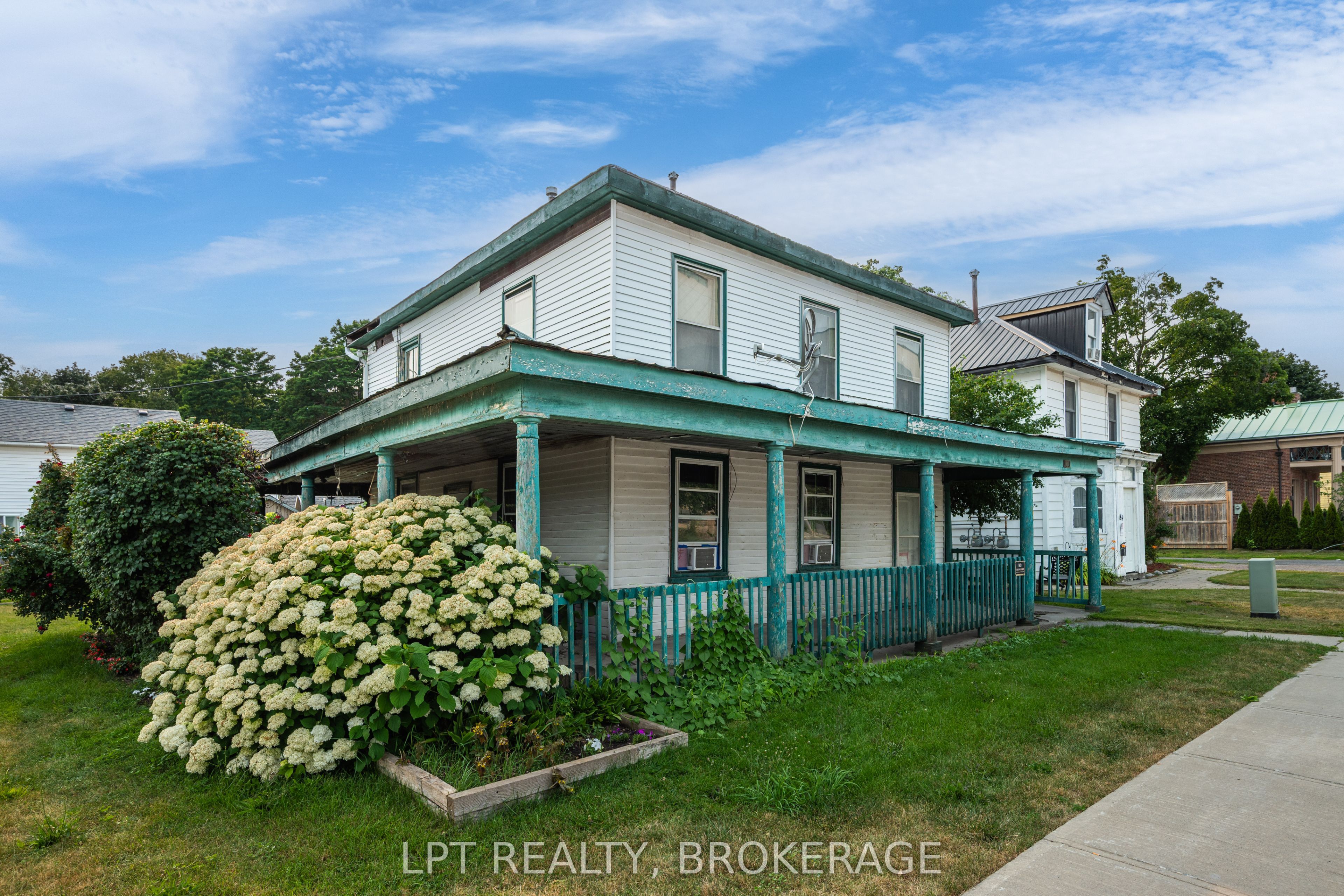 180 James Street, Belleville, ON K8P 3L6