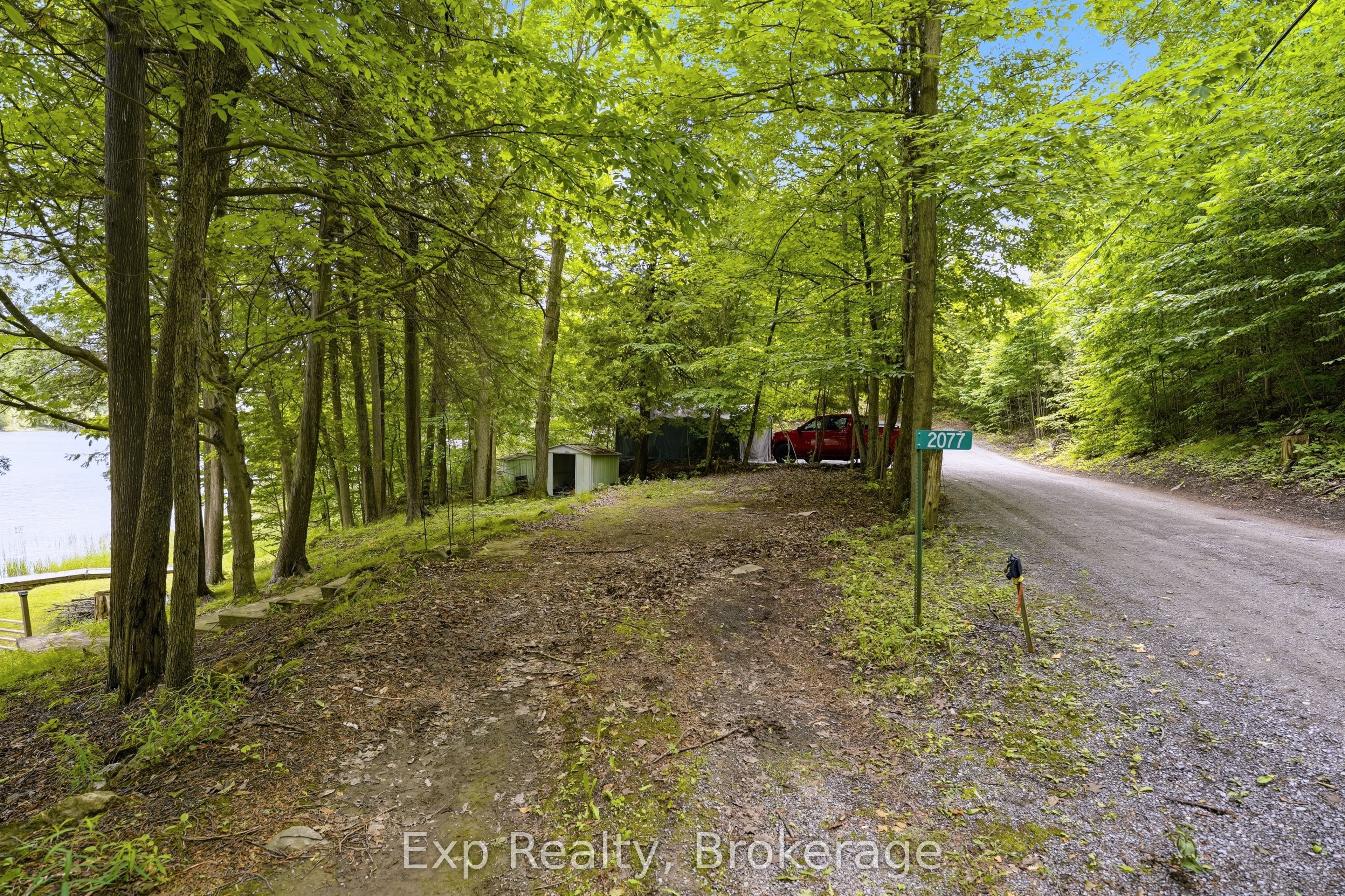 2077 Hambly Lane, Frontenac, ON K0H 1W0 photo 2