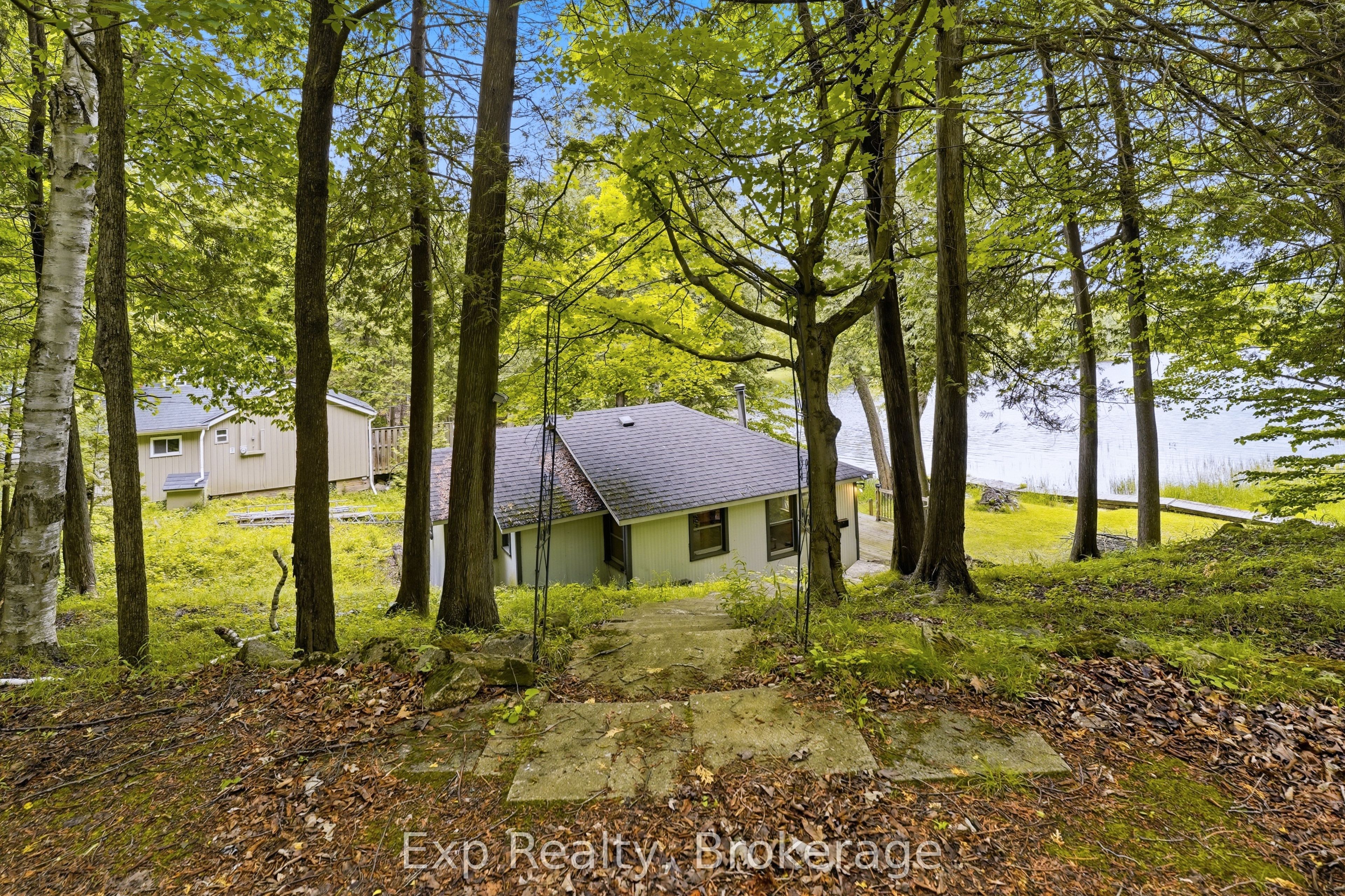 2077 Hambly Lane, Frontenac, ON K0H 1W0 photo 3