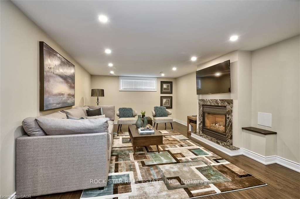 126 West 26th Street Lower, Hamilton, ON L9C 4Z4 photo 3