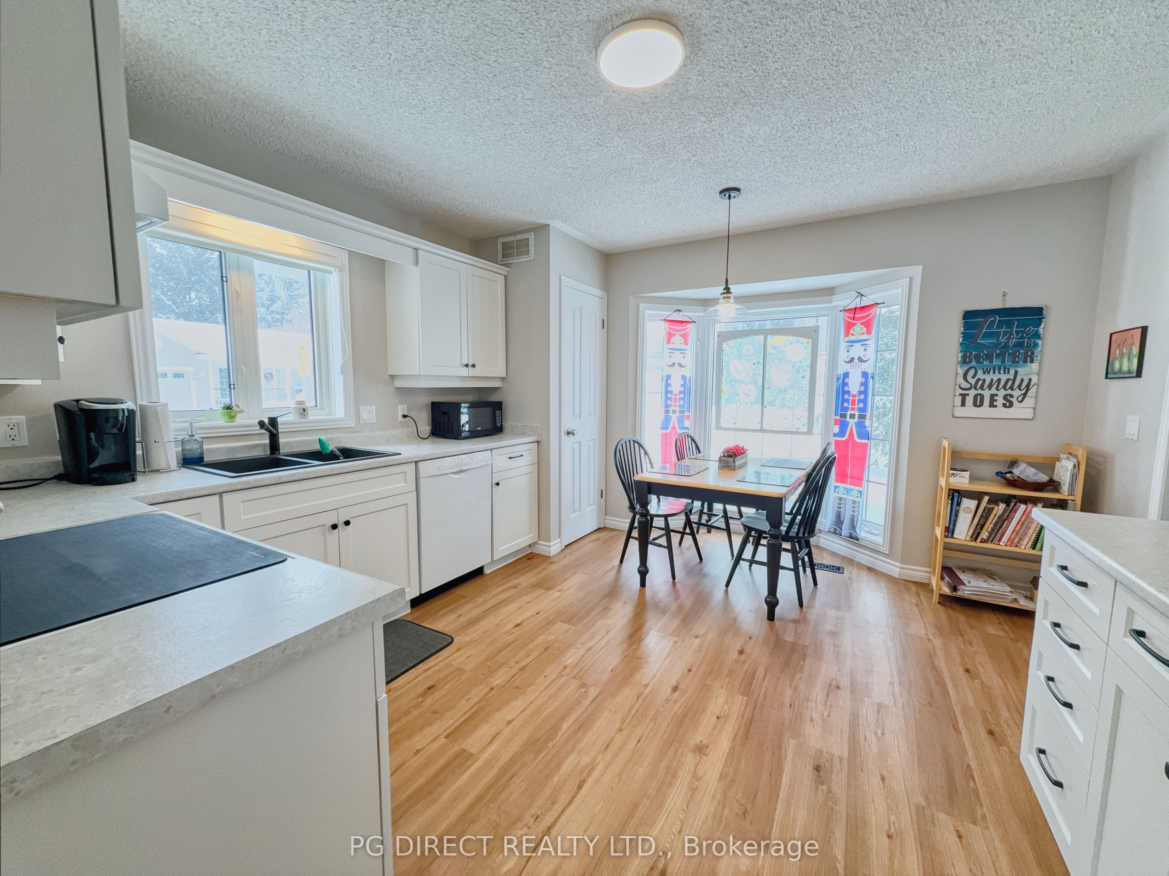 136 Bristlecone Crescent, Centre Wellington, ON N0B 1J0 photo 4