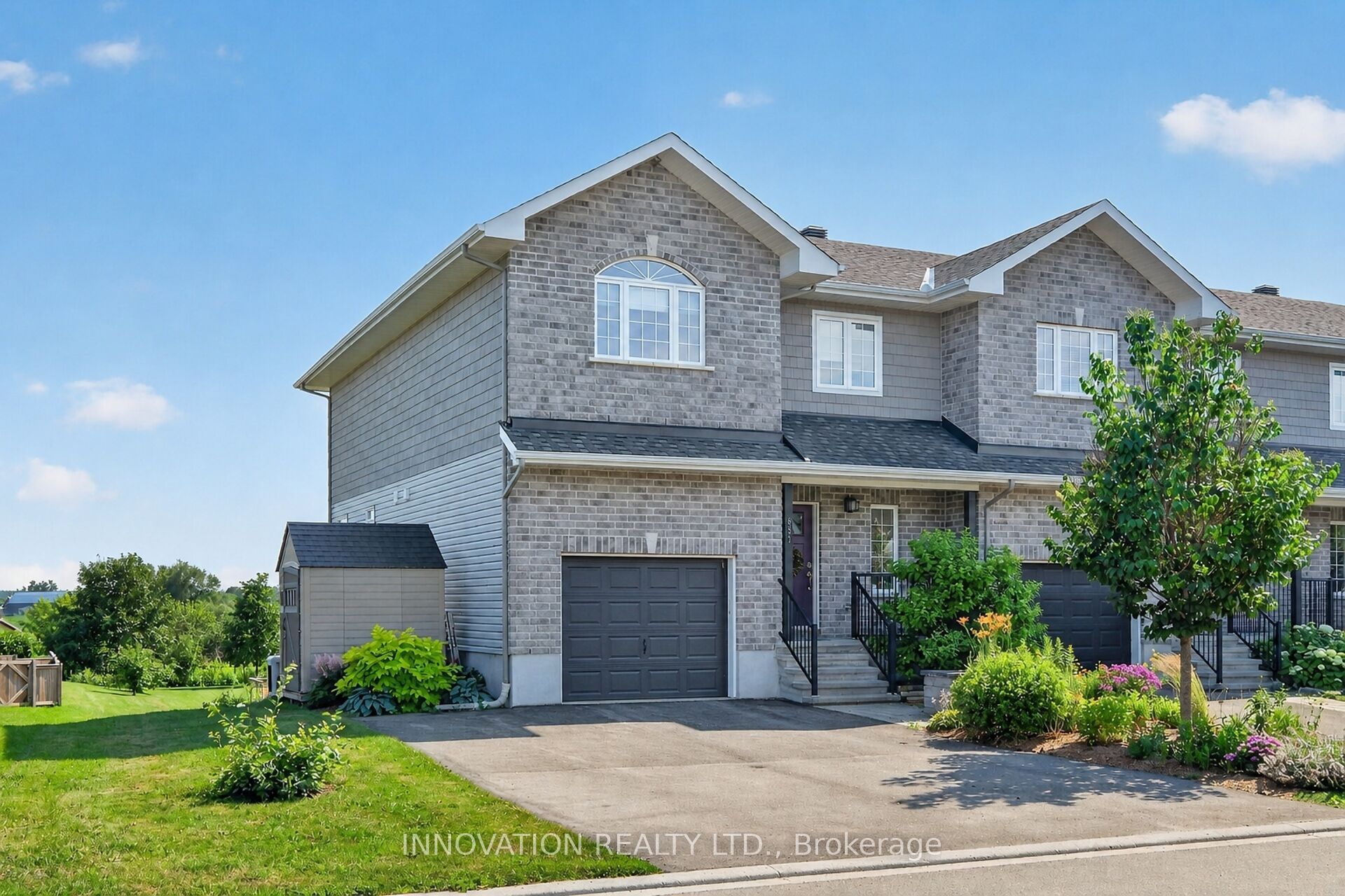 657 Meadowridge Circle, Carp - Huntley Ward, ON K0A 1L0