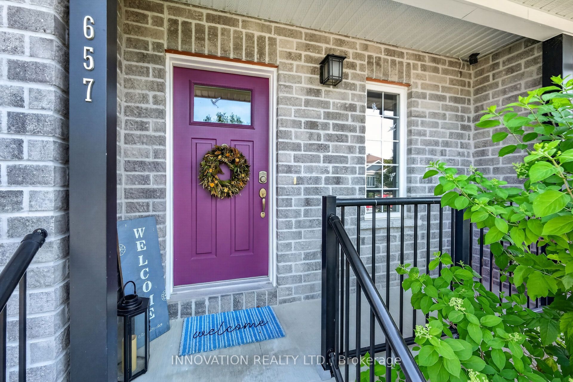 657 Meadowridge Circle, Carp - Huntley Ward, ON K0A 1L0 photo 3