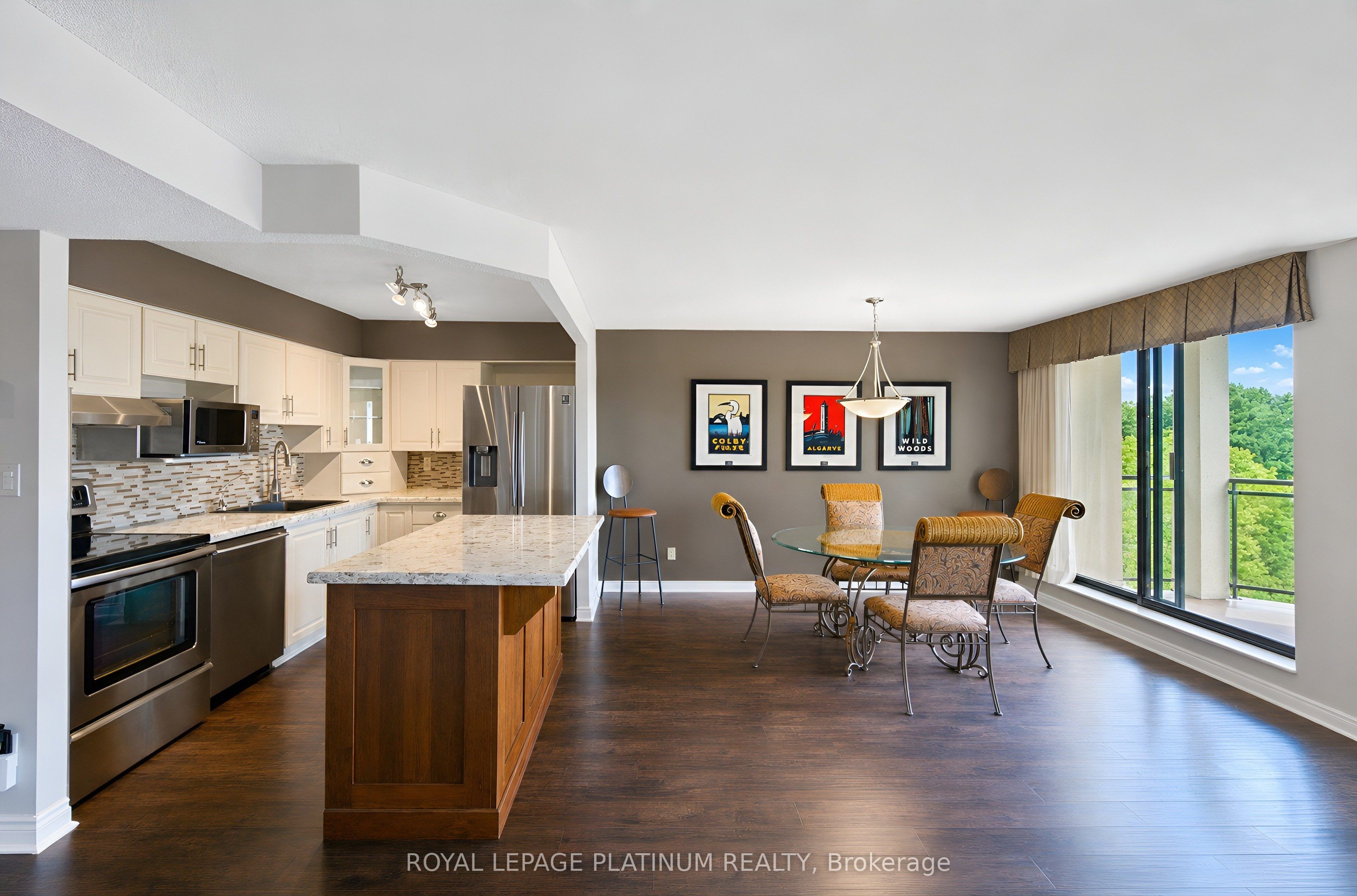 688 Preston Parkway 401, Cambridge, ON N3H 5K6 photo 4