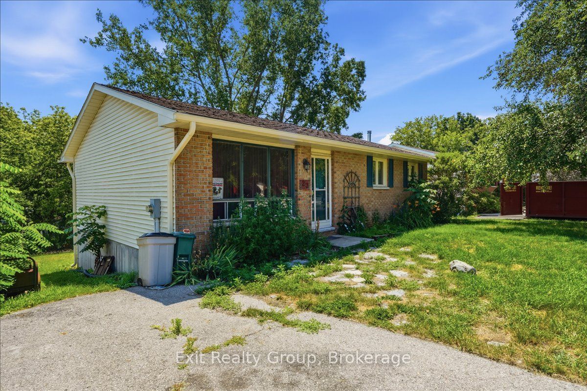 23 Van Alstine Drive, Quinte West, ON K8V 6K4 photo 4