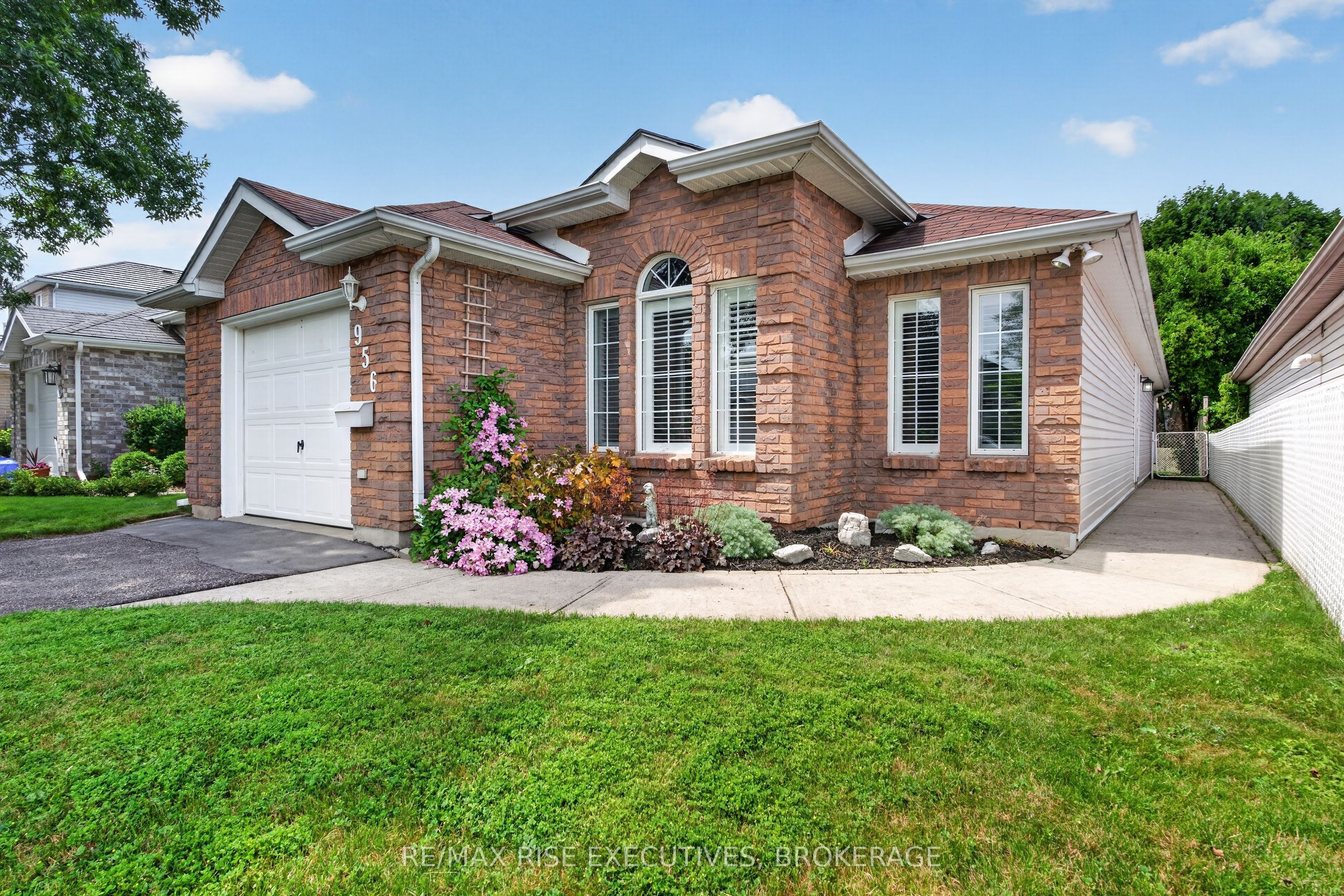 956 Ringstead Street, Kingston, ON K7M 8V2 photo 2