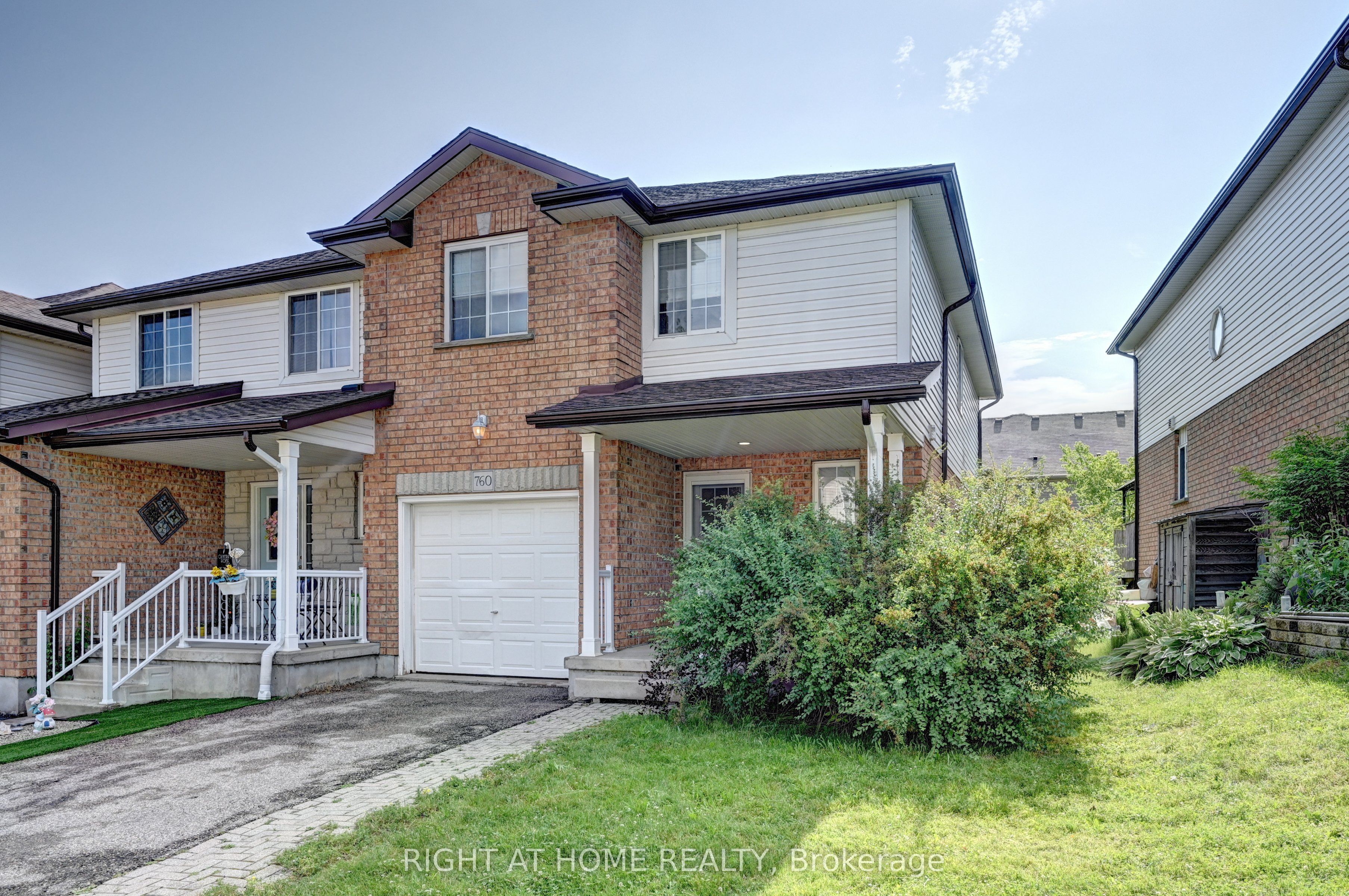 760 Paris Boulevard, Waterloo, ON N2T 2Y1
