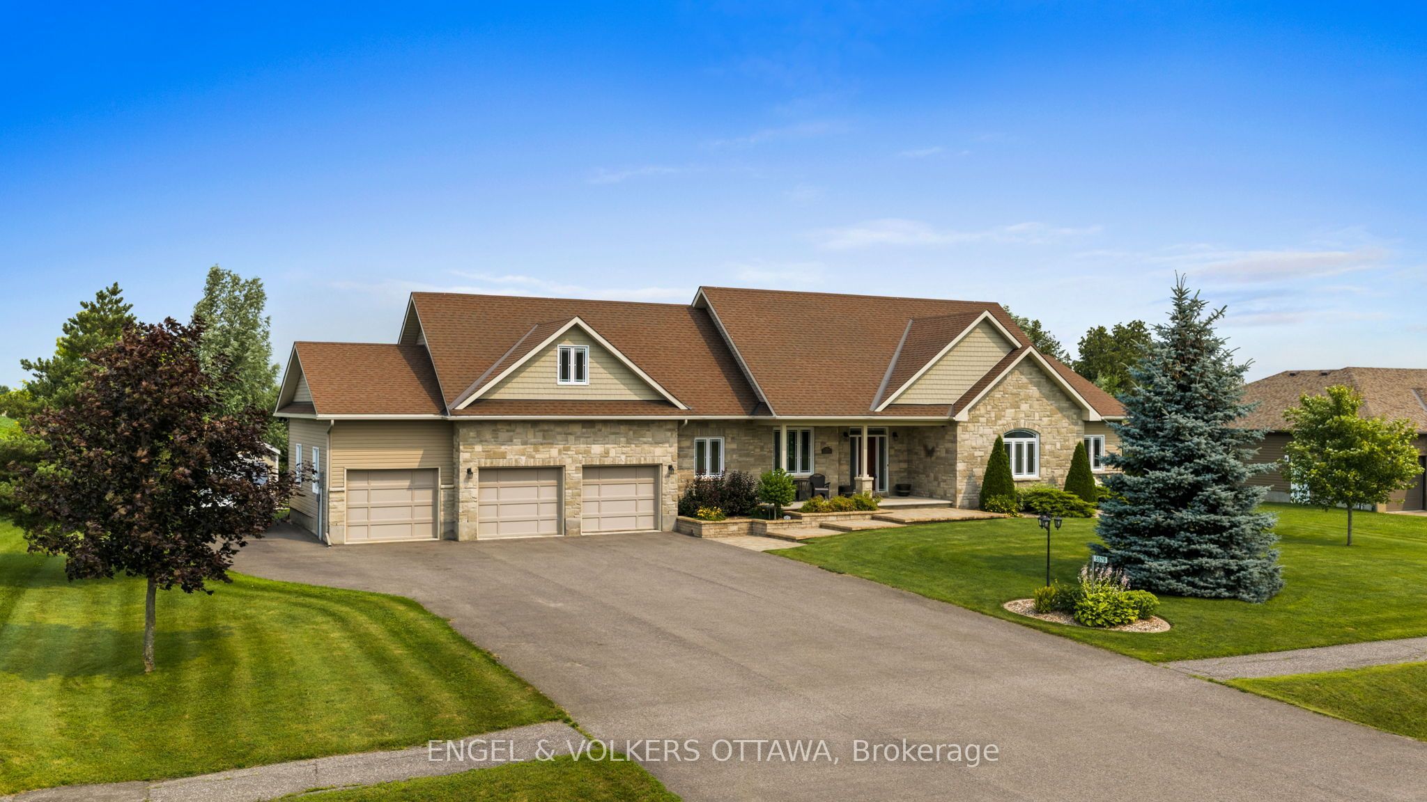 5579 Lombardy Drive, Greely - Metcalfe - Osgoode - Vernon and Area, ON K0A 2W0 photo 5
