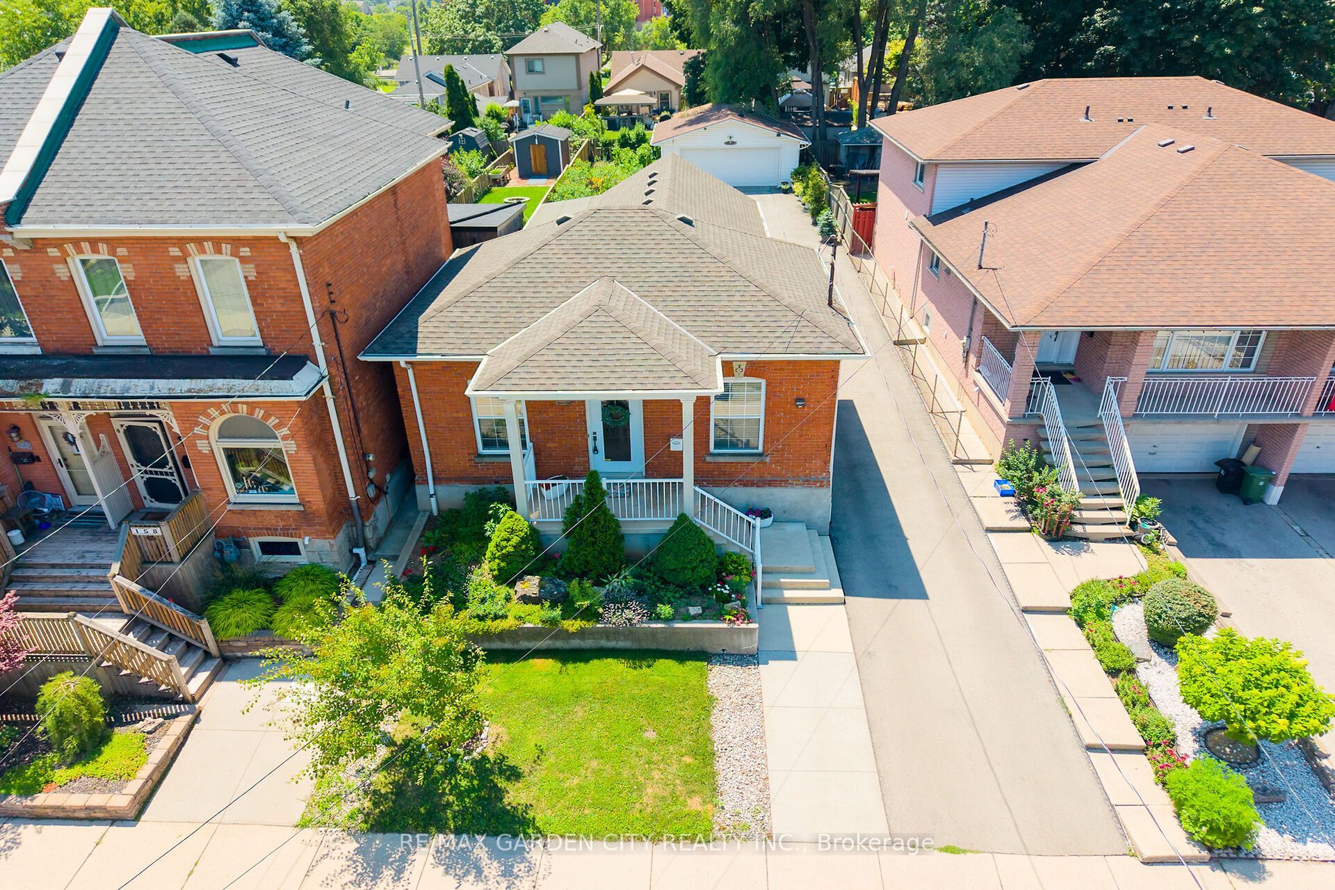 156 SIMCOE Street E, Hamilton, ON L8L 3N8 photo 4